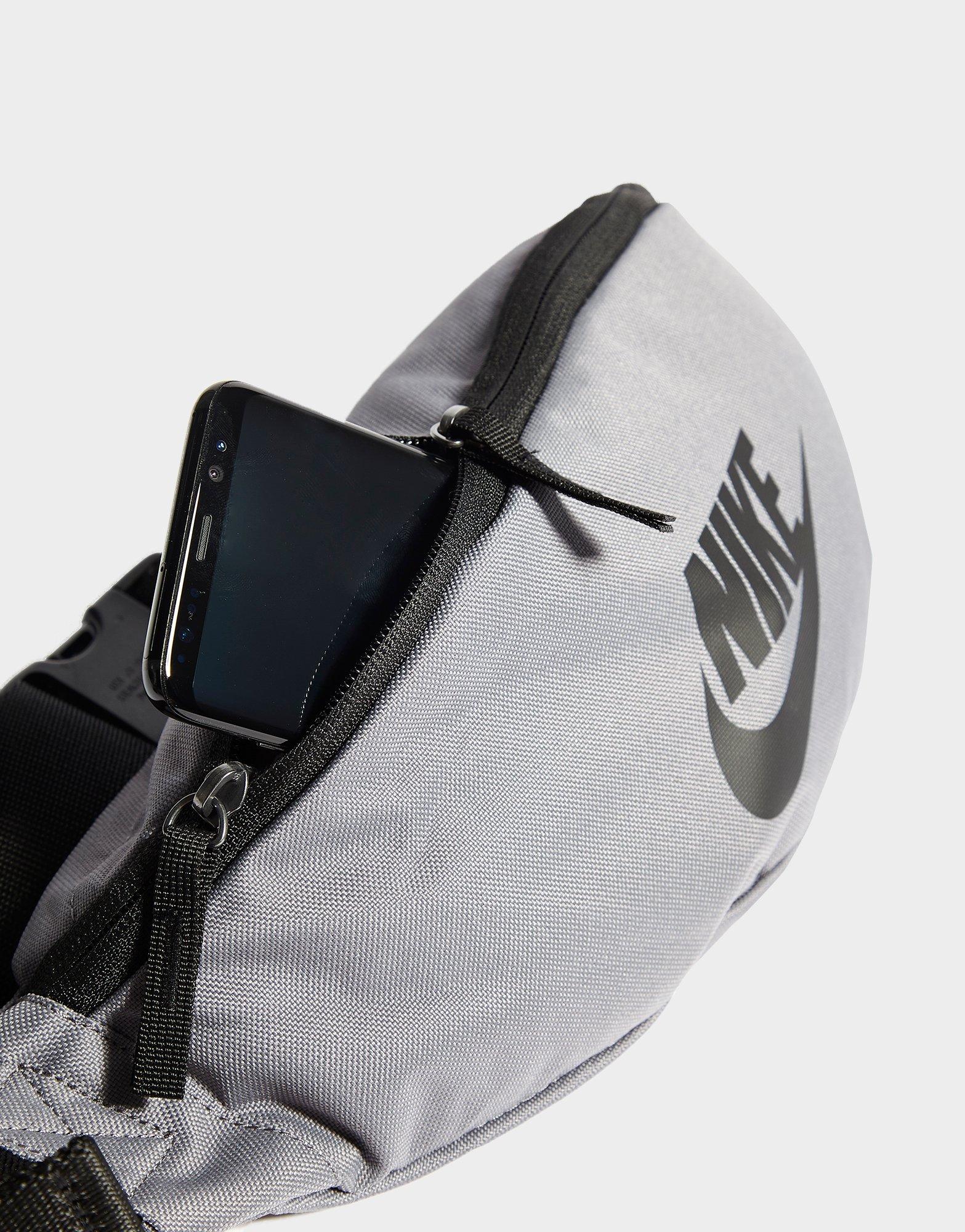 nike fanny pack grey