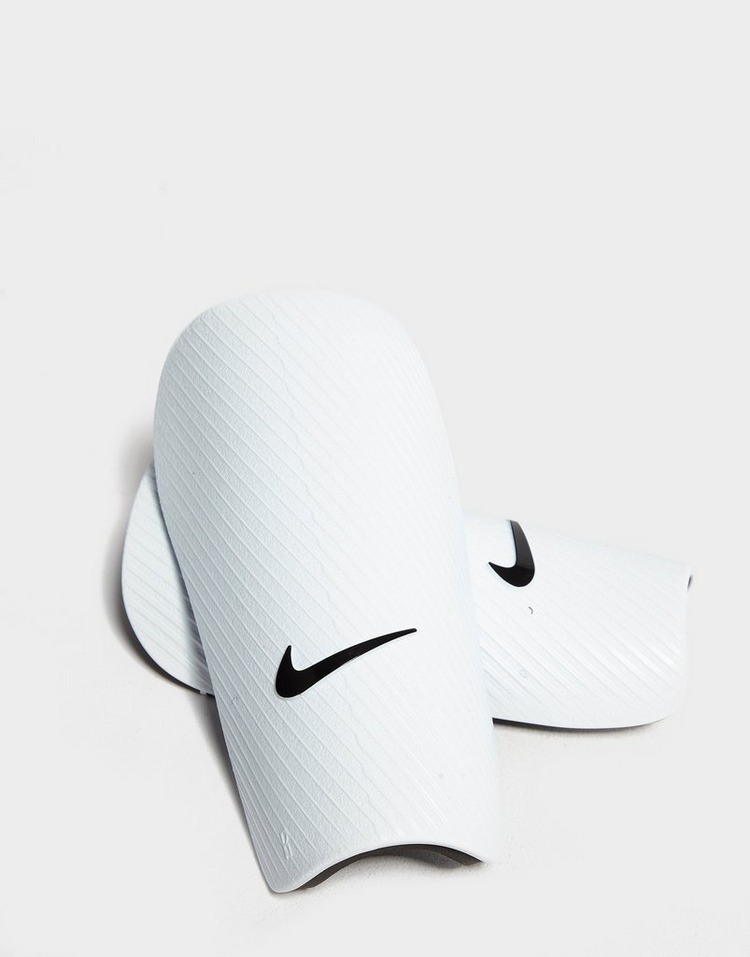 Nike Caneleiras