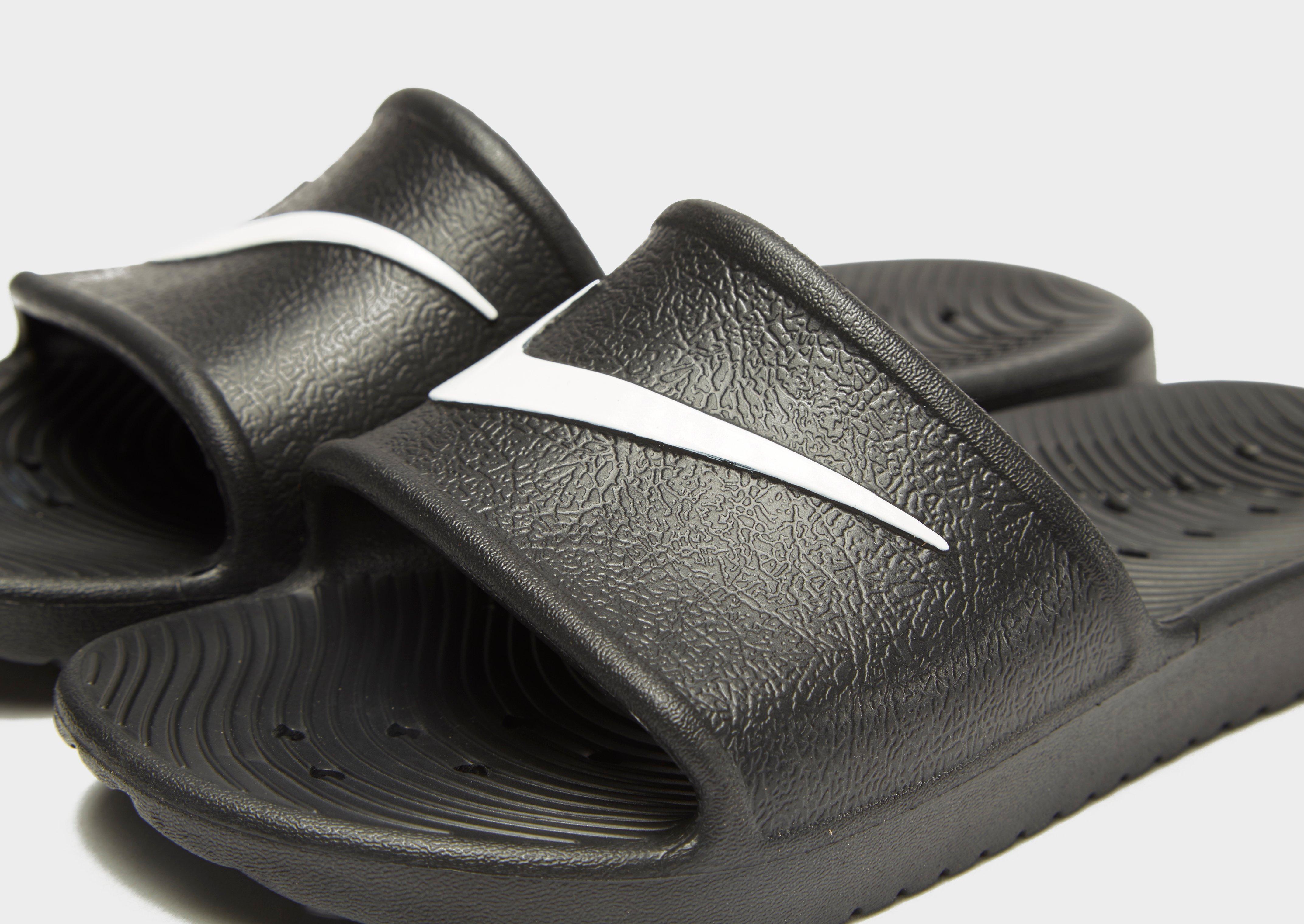 nike benassi junior