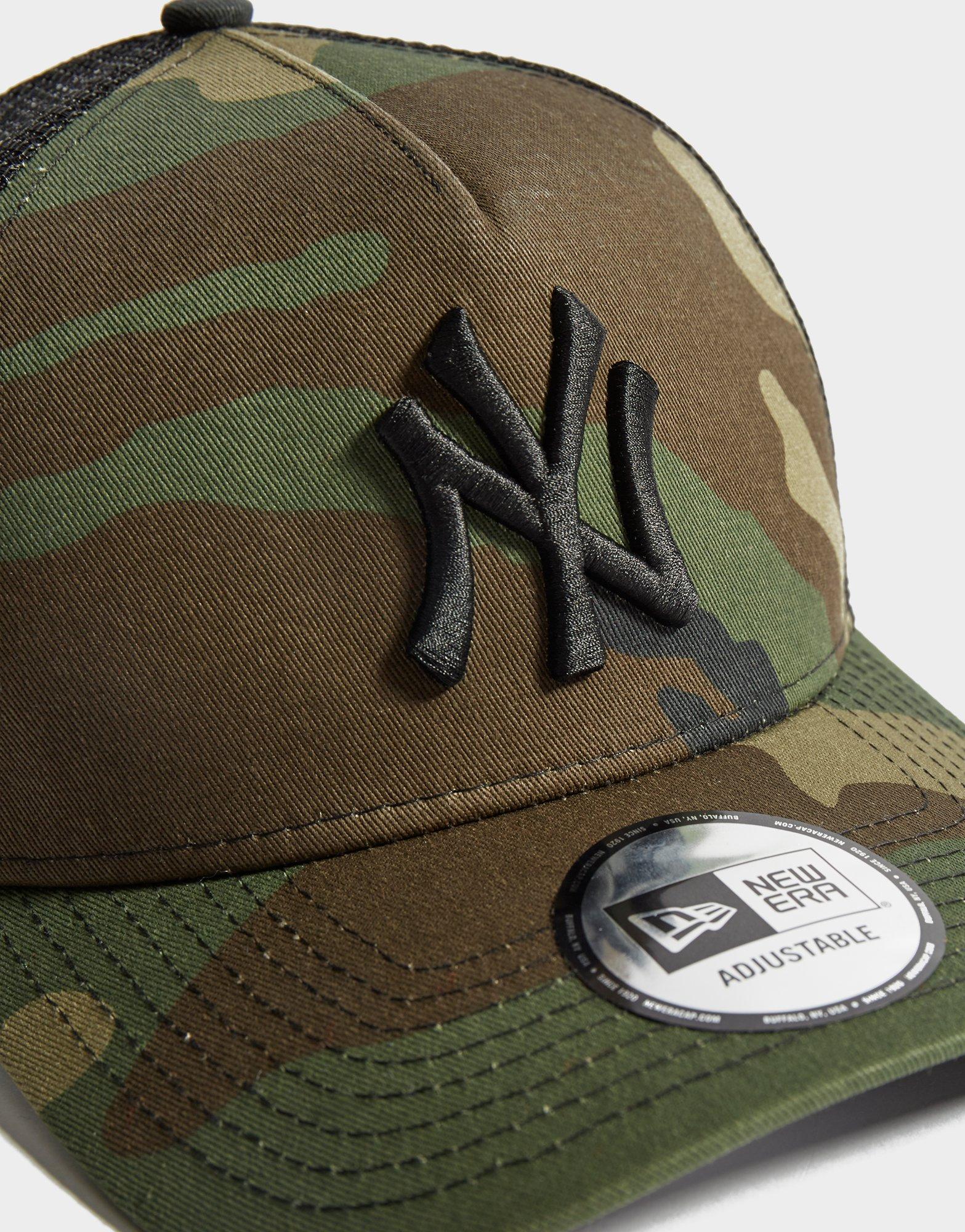 Green New Era MLB New York Yankees Snapback Trucker Cap