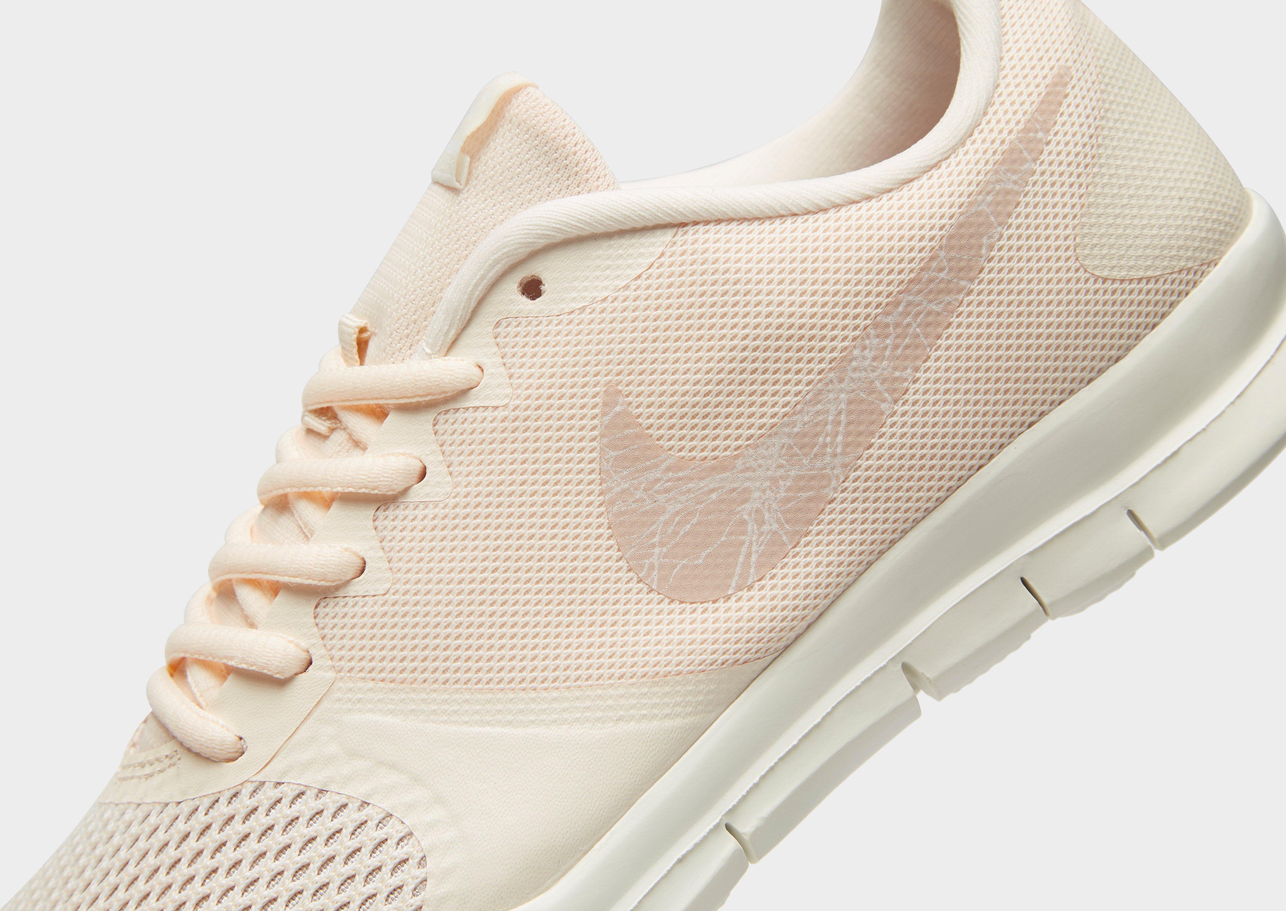 nike flex essential tr women's review