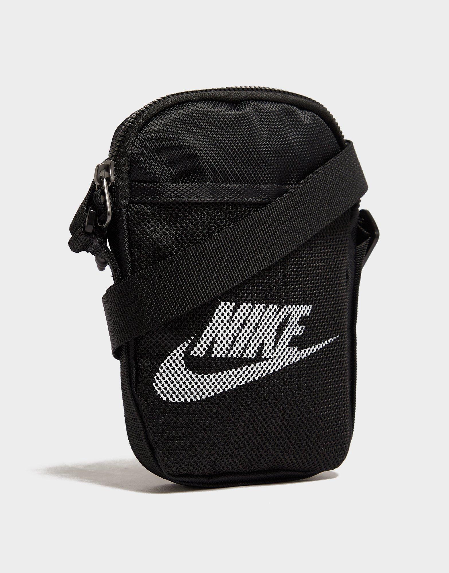 mini nike bag