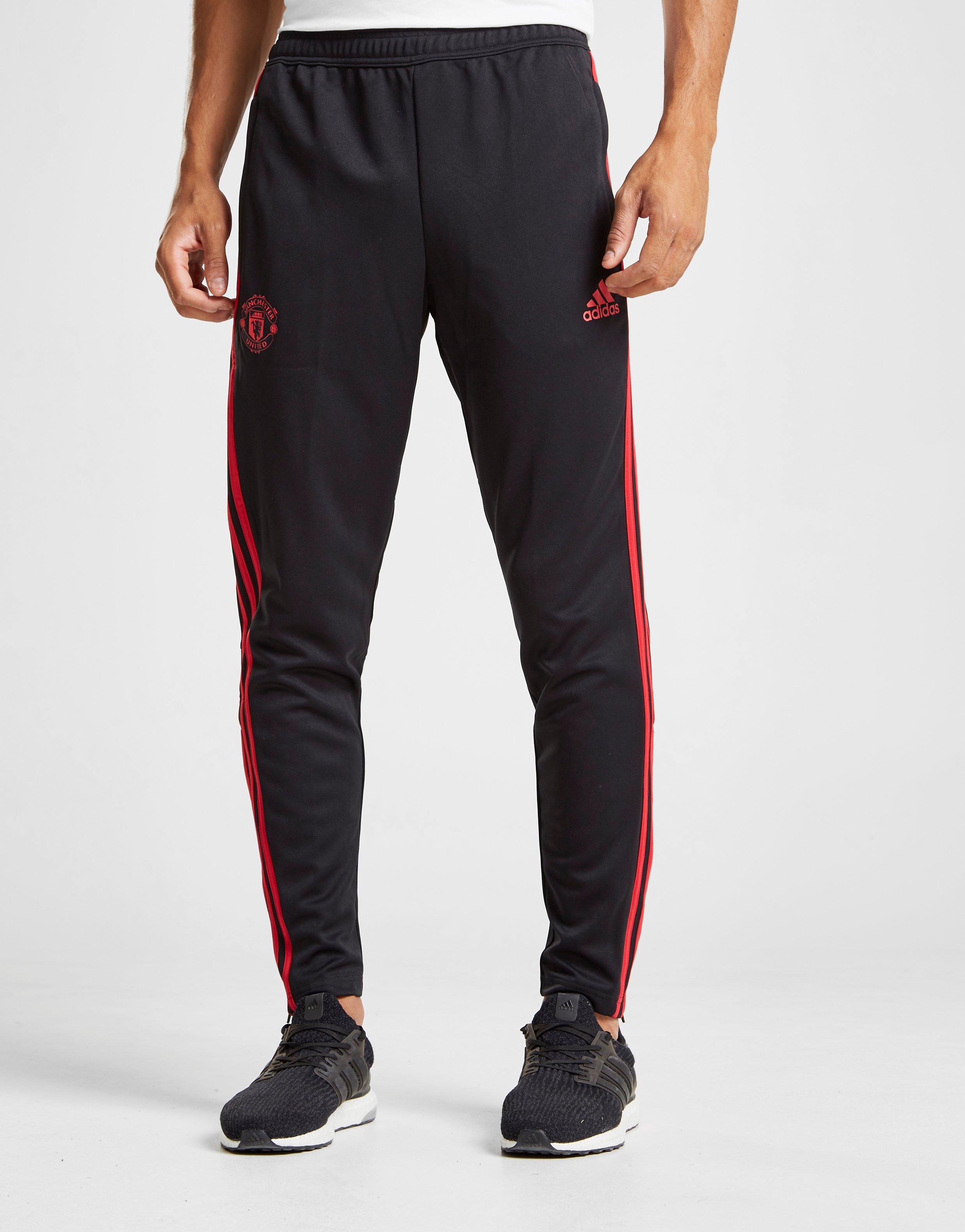 man utd track pants