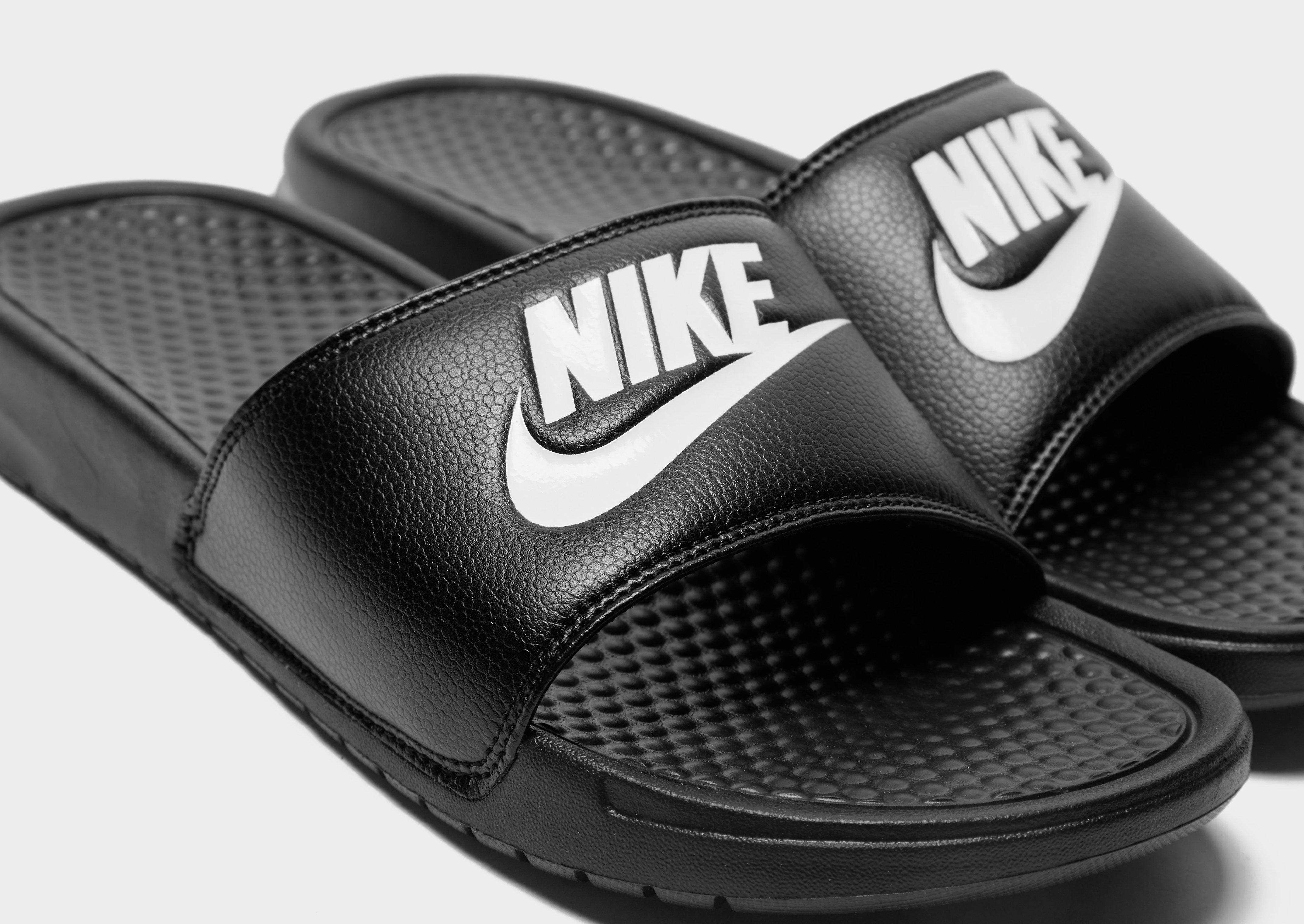 nike benassi claquette