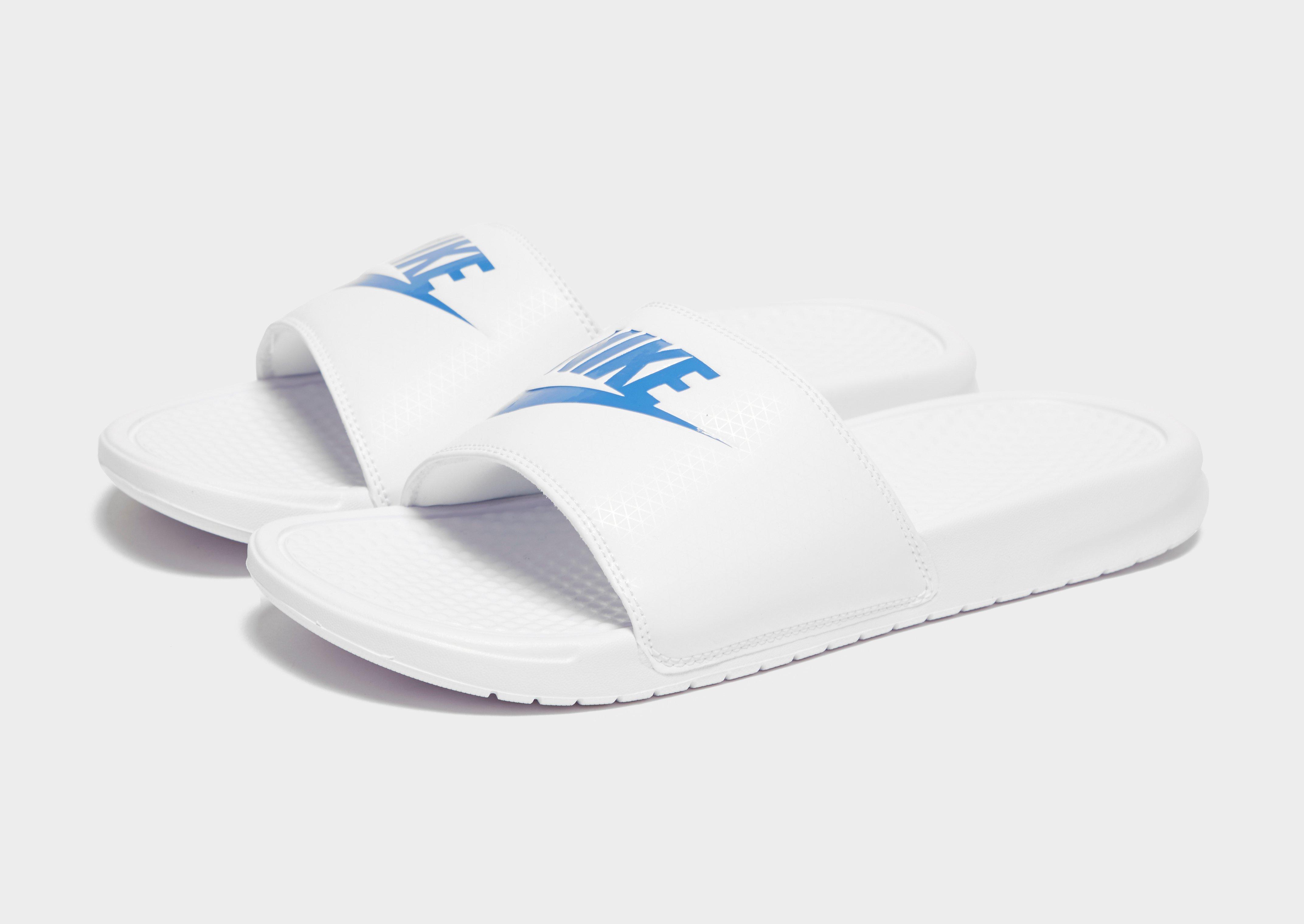 nike benassi size guide