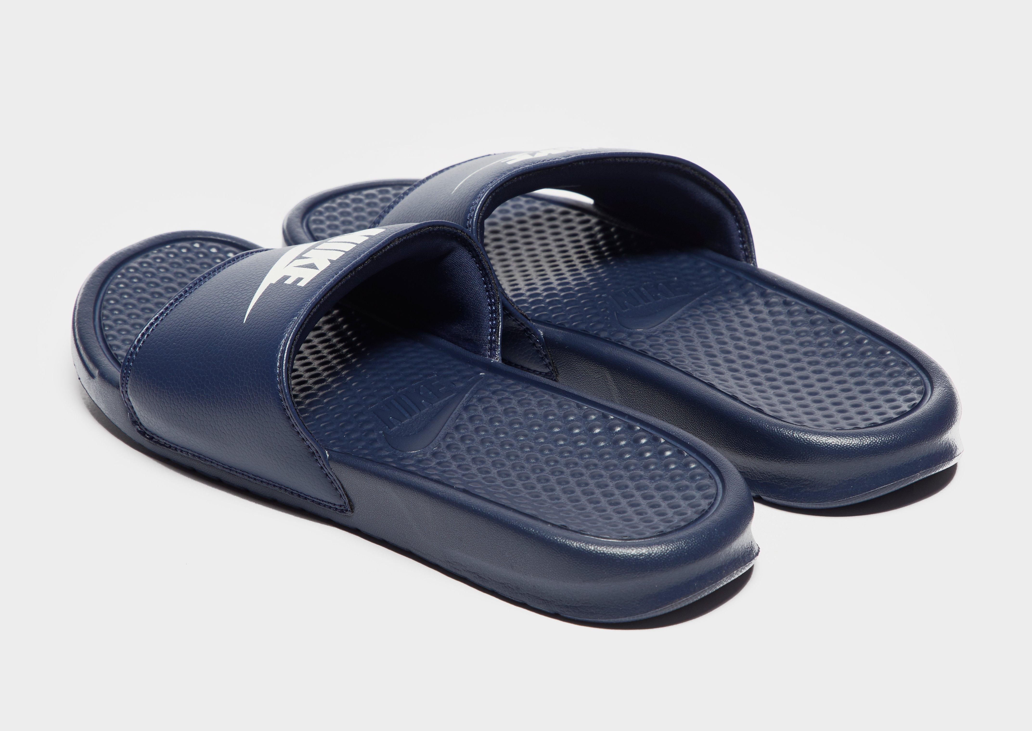 jd sports nike sliders