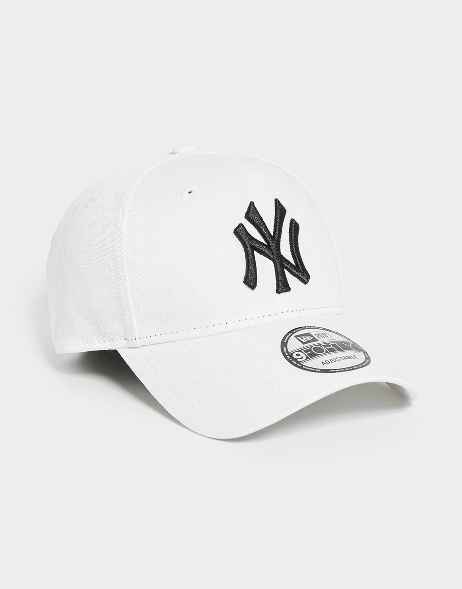 White New Era MLB New York Yankees 9FORTY Cap