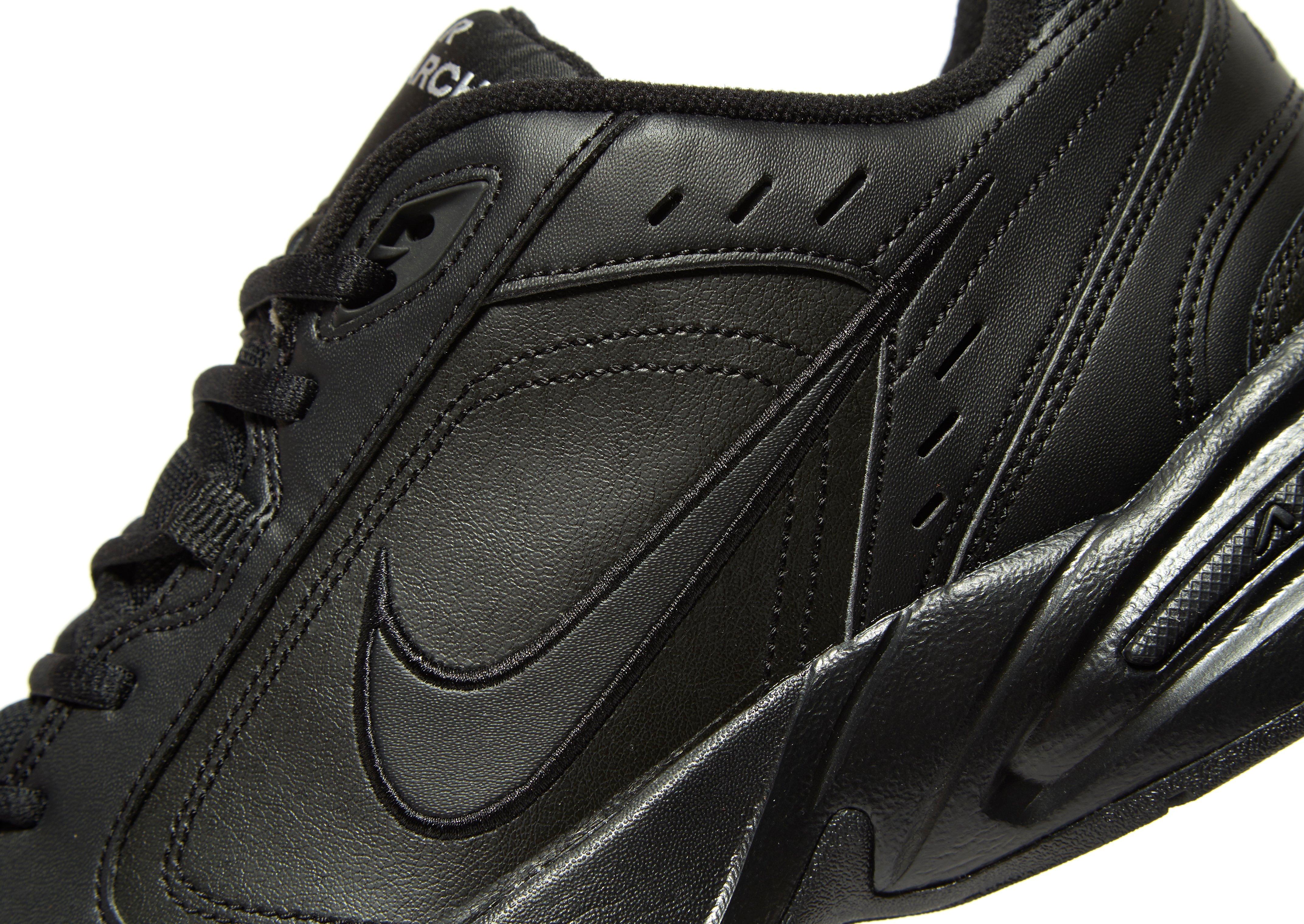Nike A.MONARCH IV