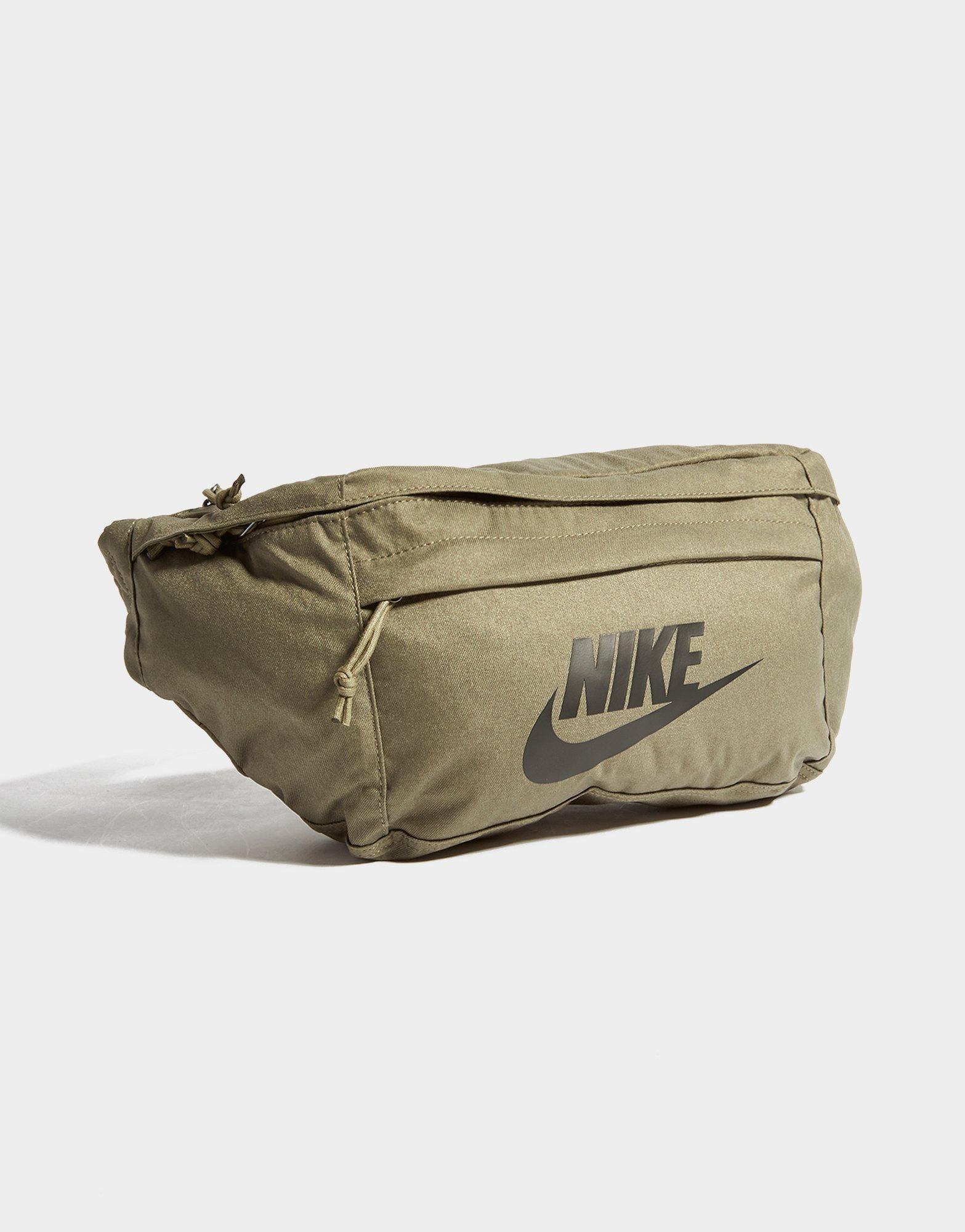 Nike Tech Waist Bag