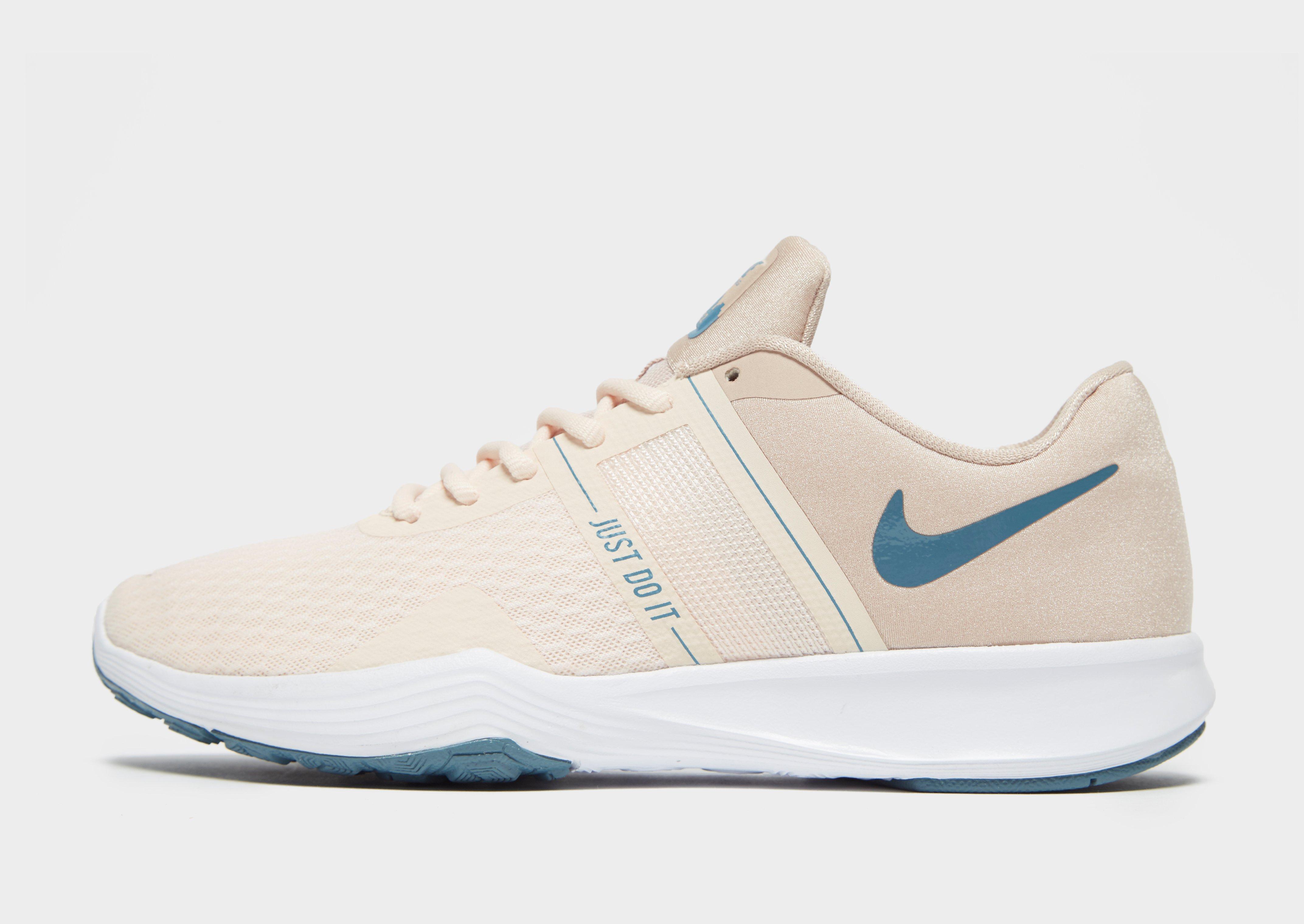 nike women's city trainer 2