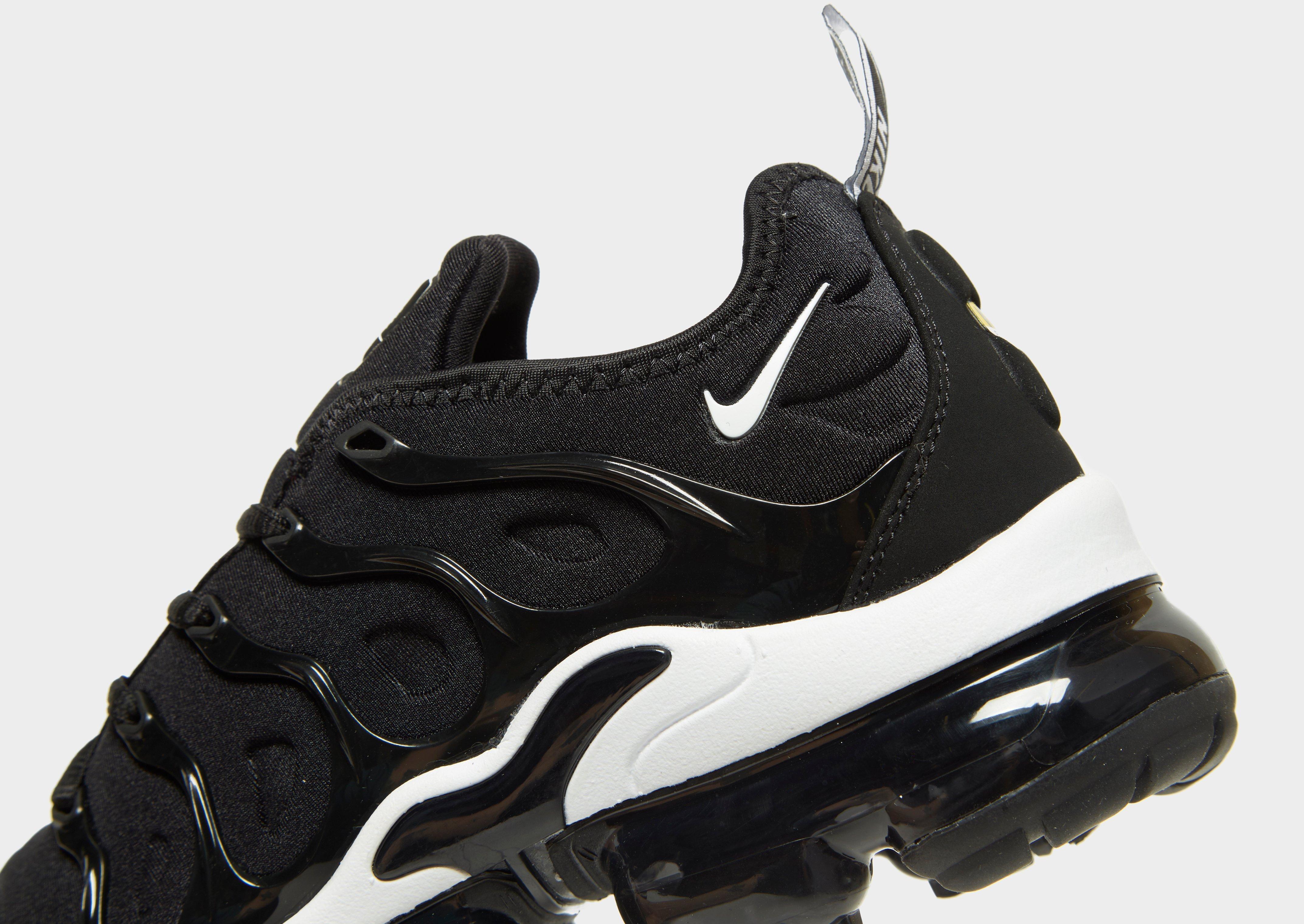 nike vapormax plus dames zwart