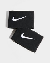 Nike Stay II -säärisuojien pidikkeet