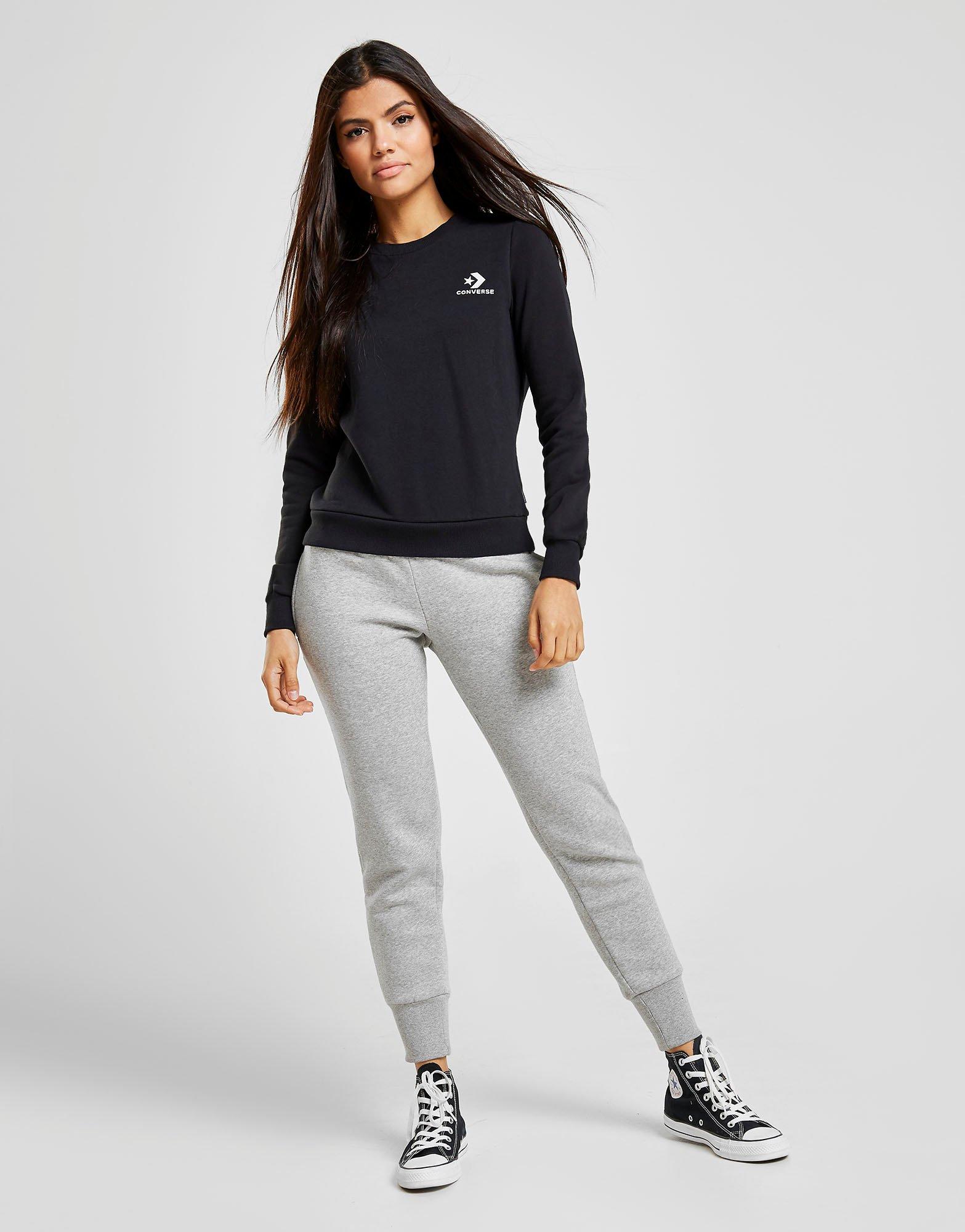 black converse sweatshirt