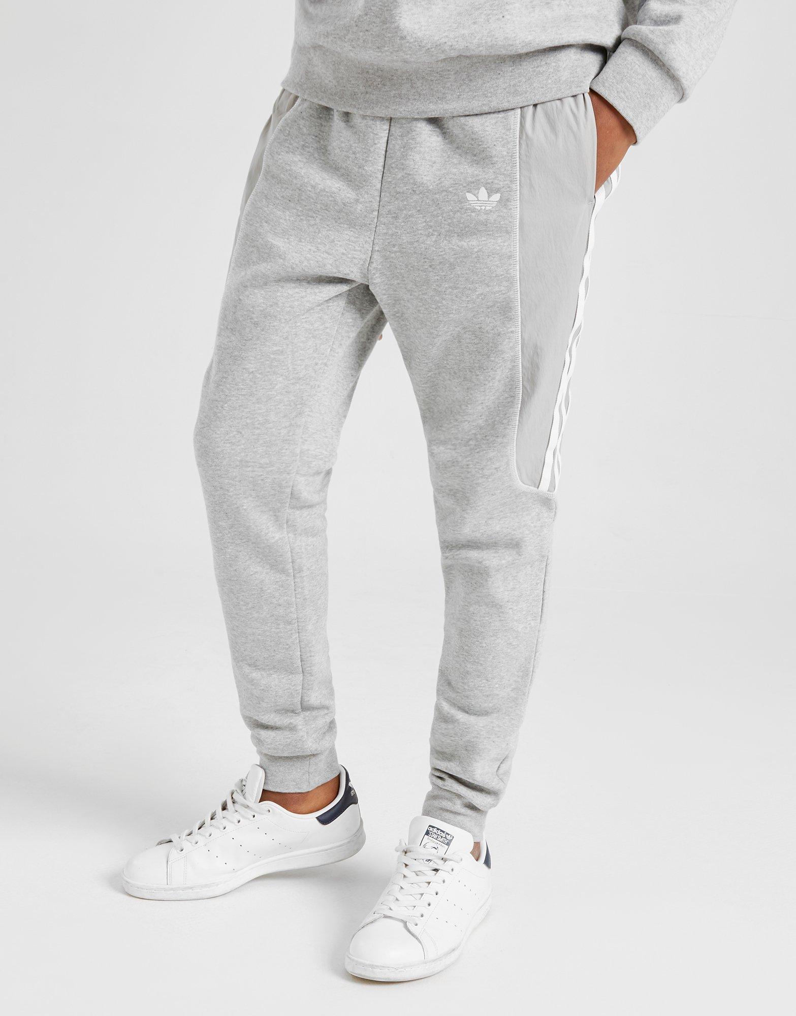 adidas originals radkin fleece joggers junior