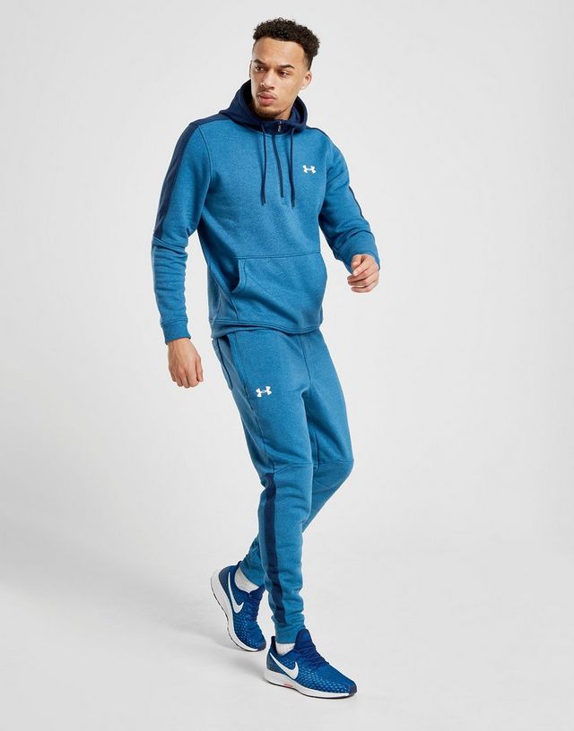 Under Armour arrasa con este chándal de hombre en oferta