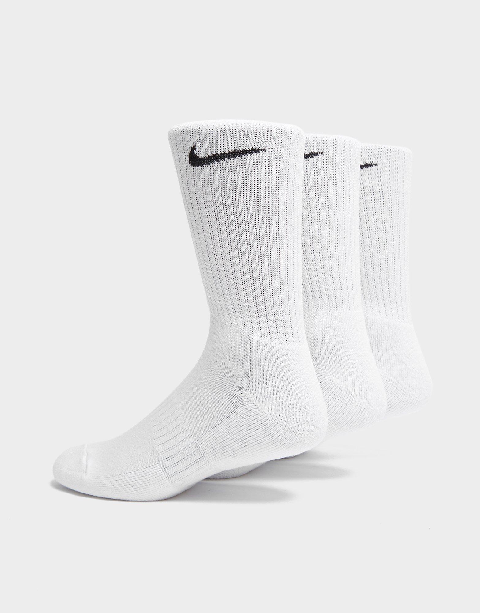 White Nike 3-Pack Cushioned Crew Socks 