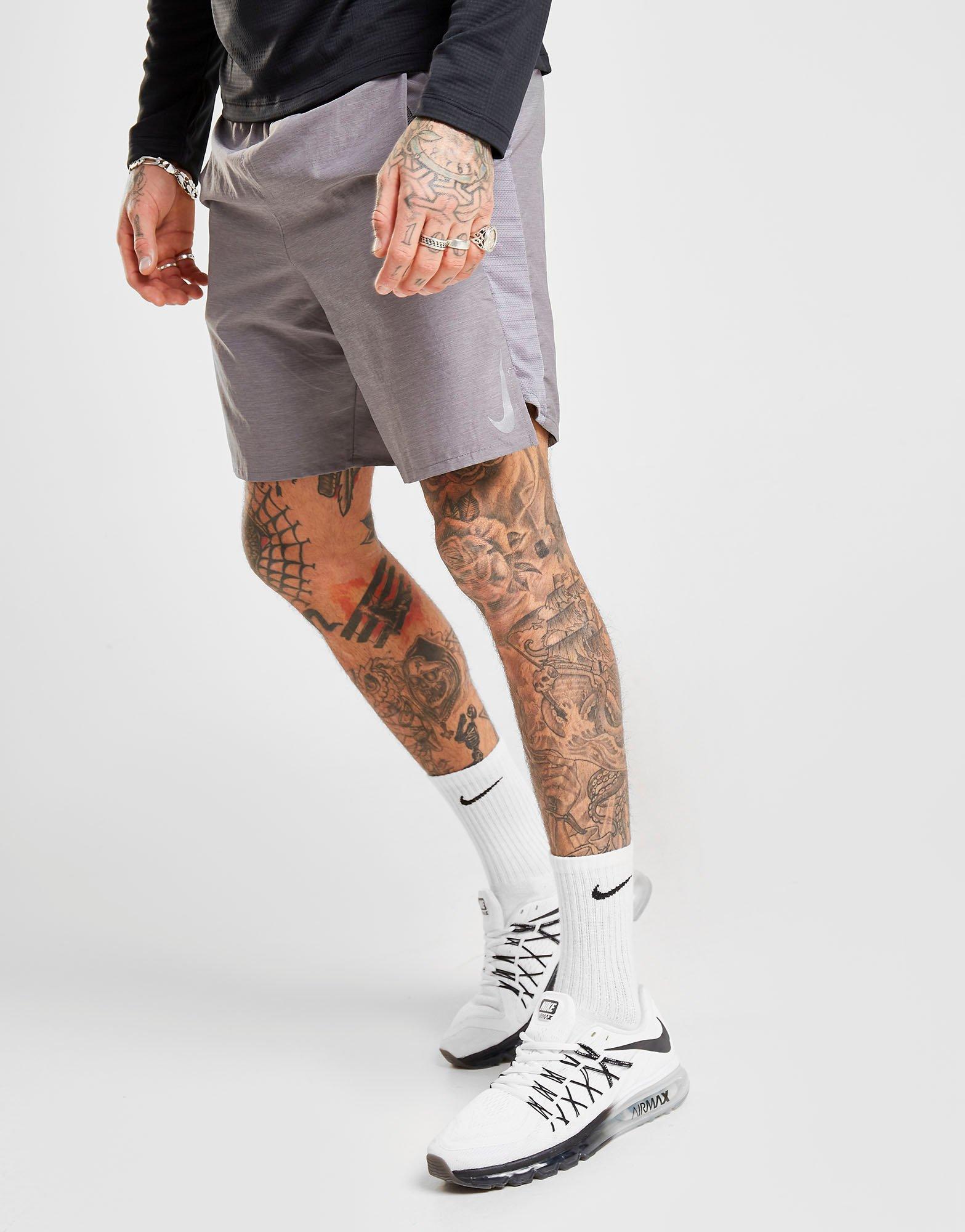 nike challenger 9 shorts grey