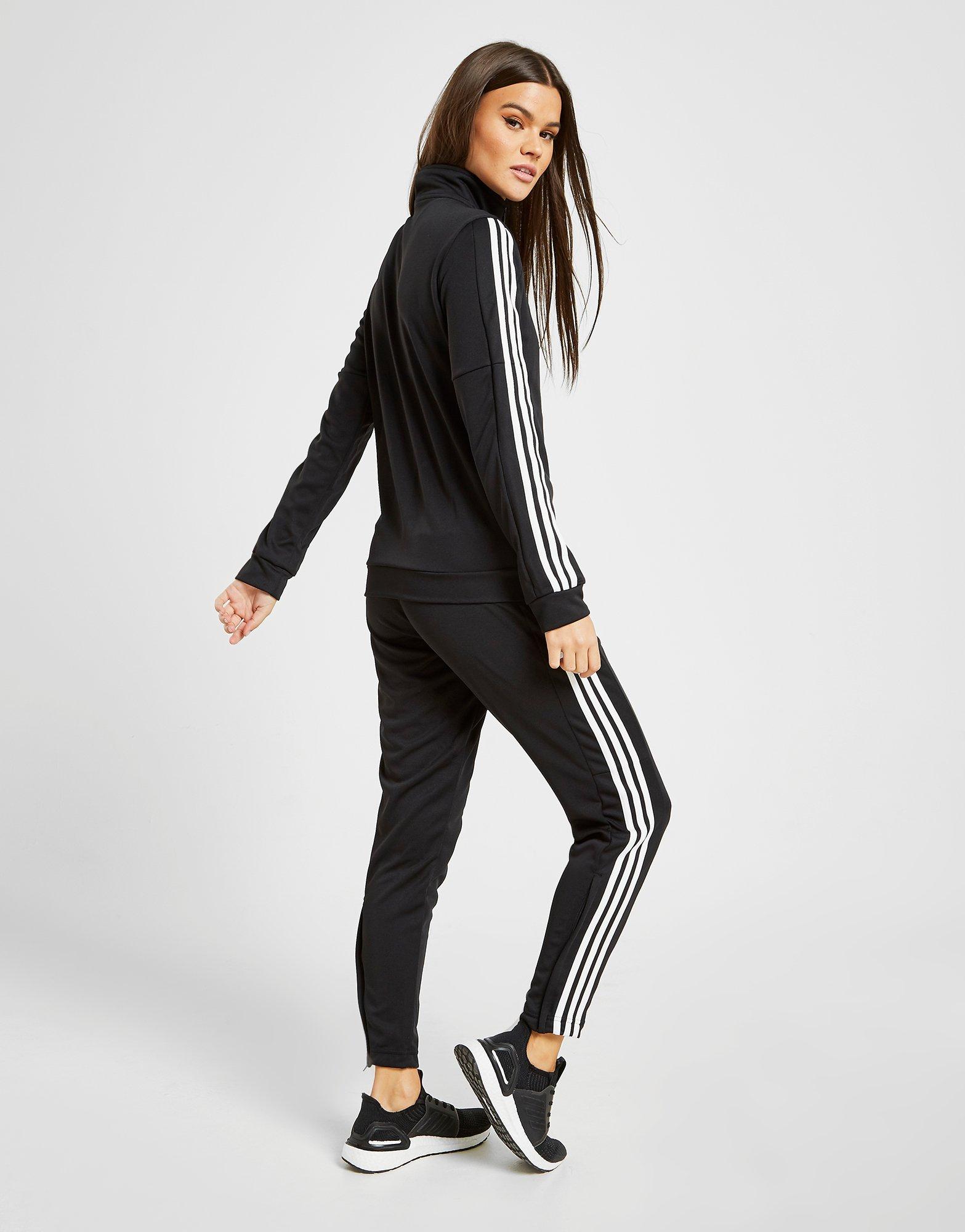 tracksuit with stripes