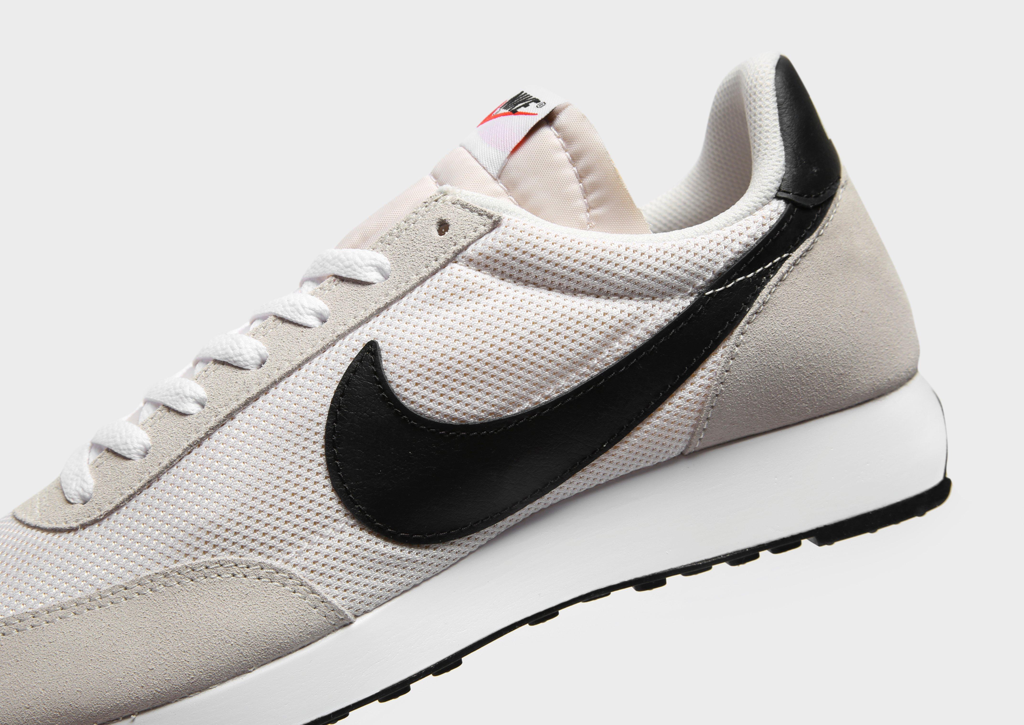 nike tailwind 79