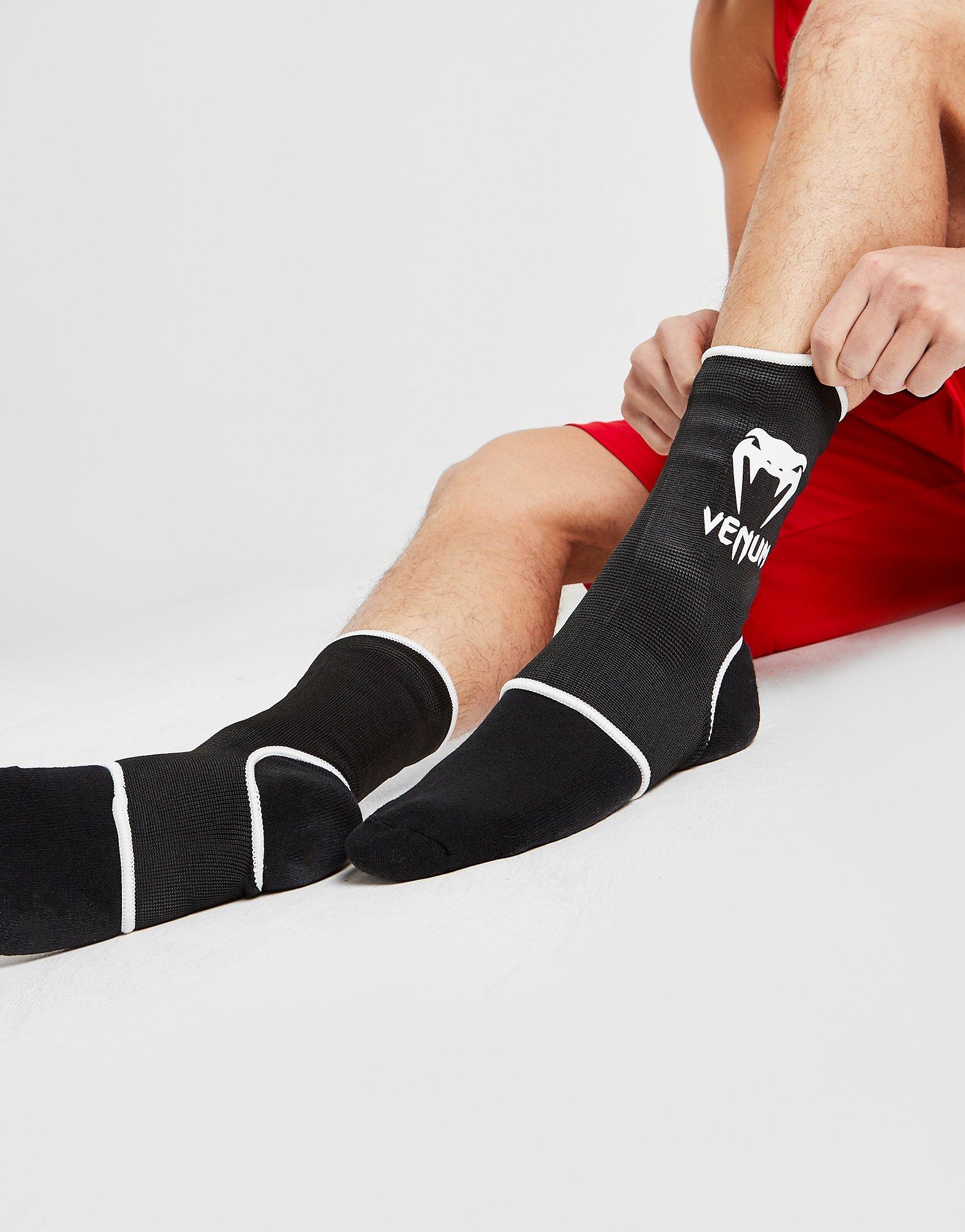 jd sports knee support