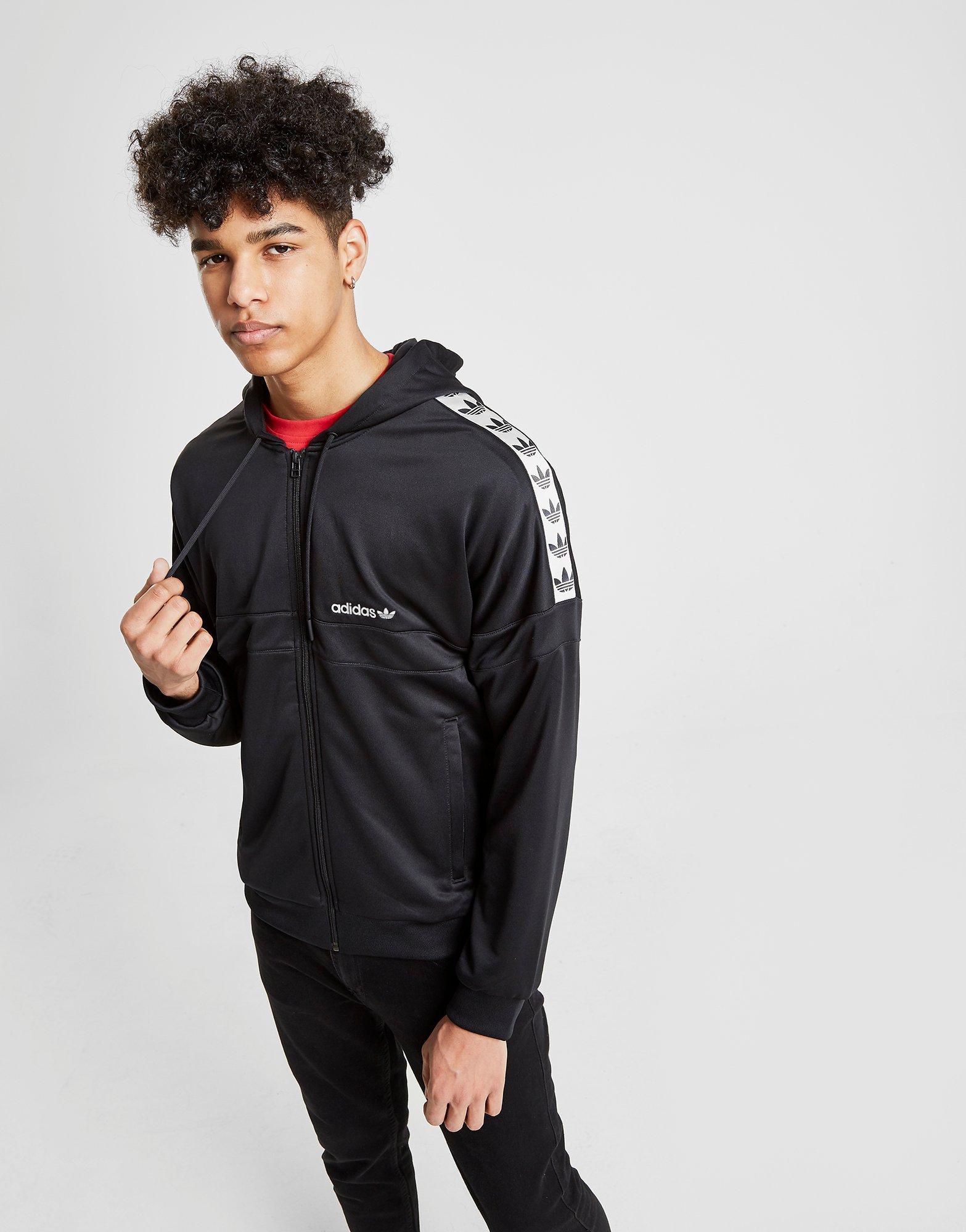 levi's hooded sweatshirt