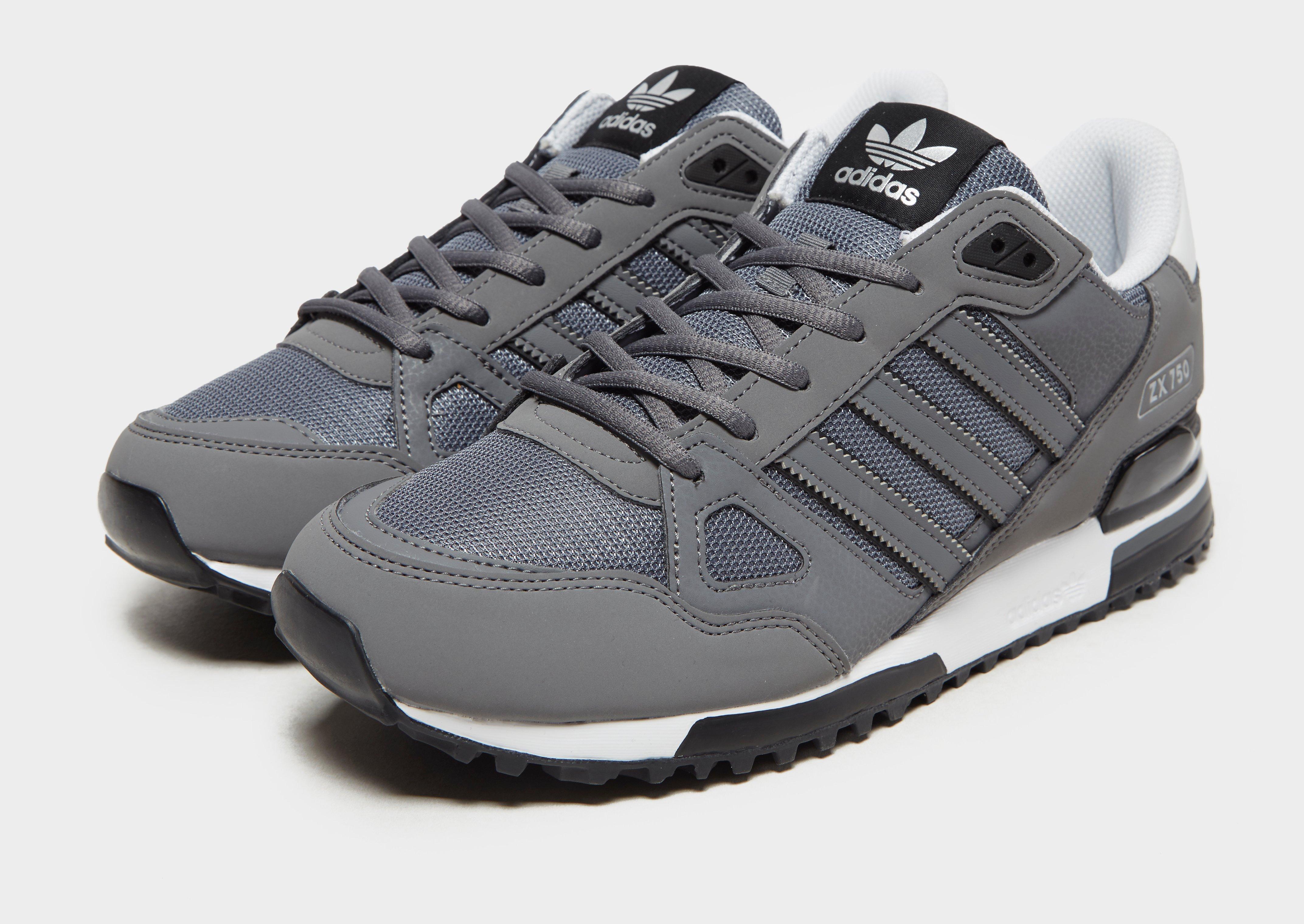 Acquista adidas Originals ZX 750 in Grigio