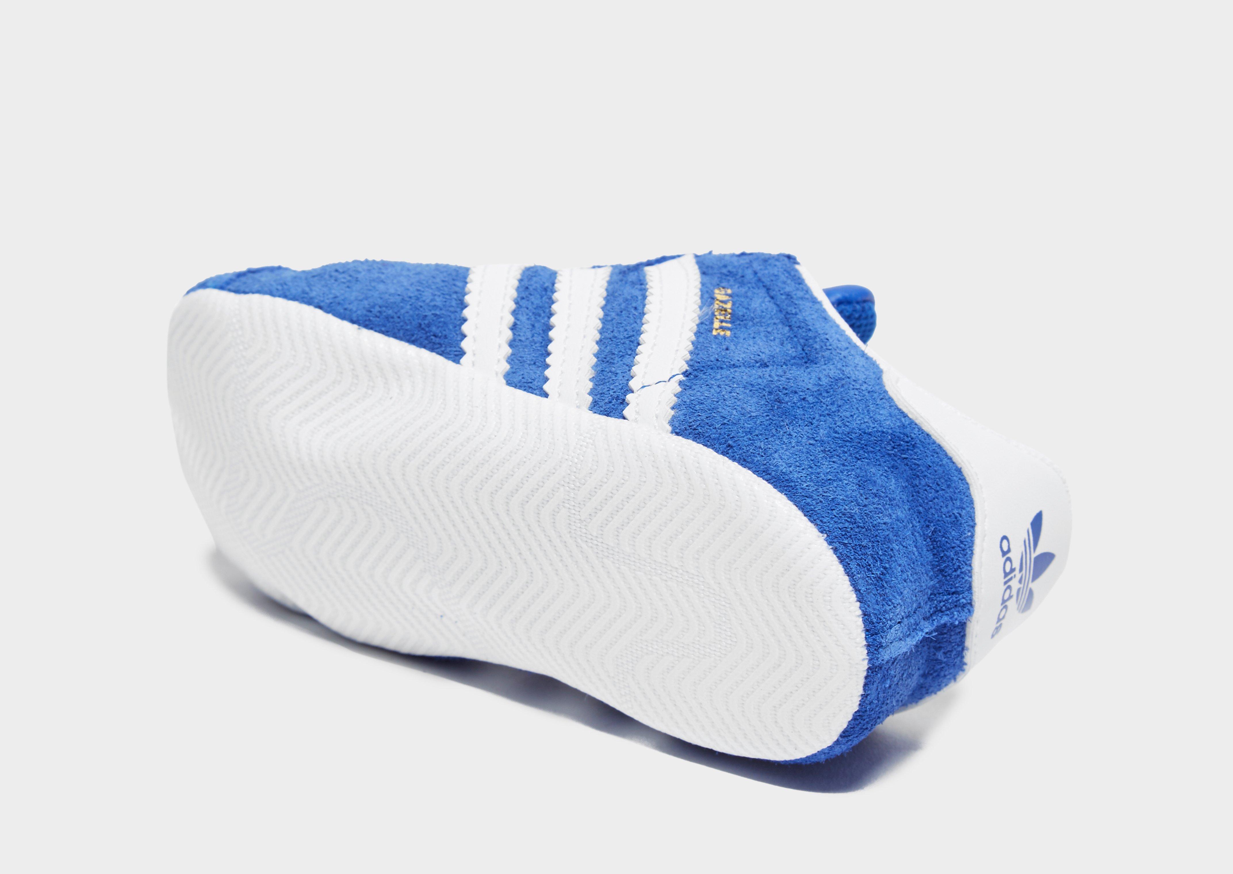 adidas originals gazelle crib