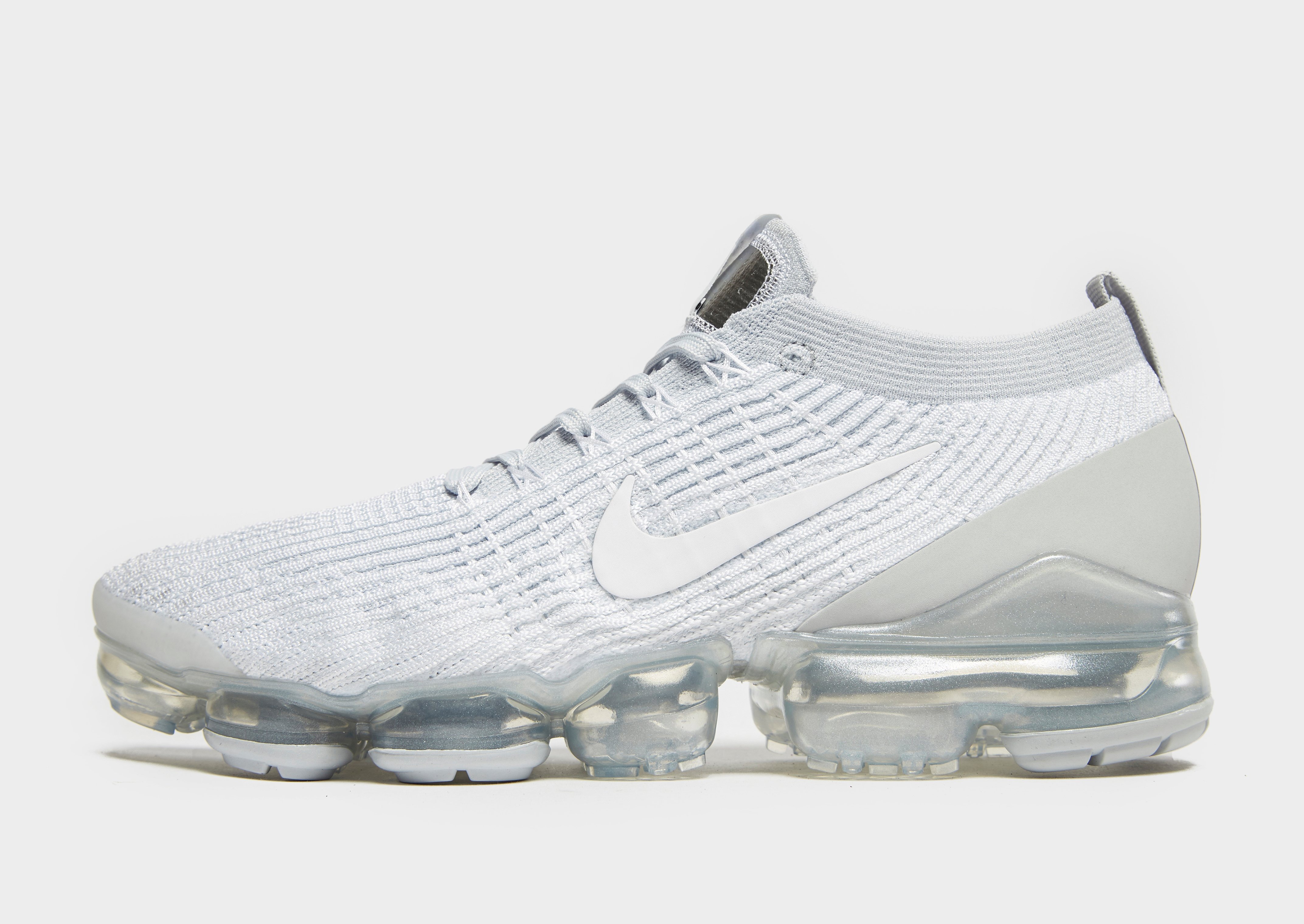 men's white vapormax