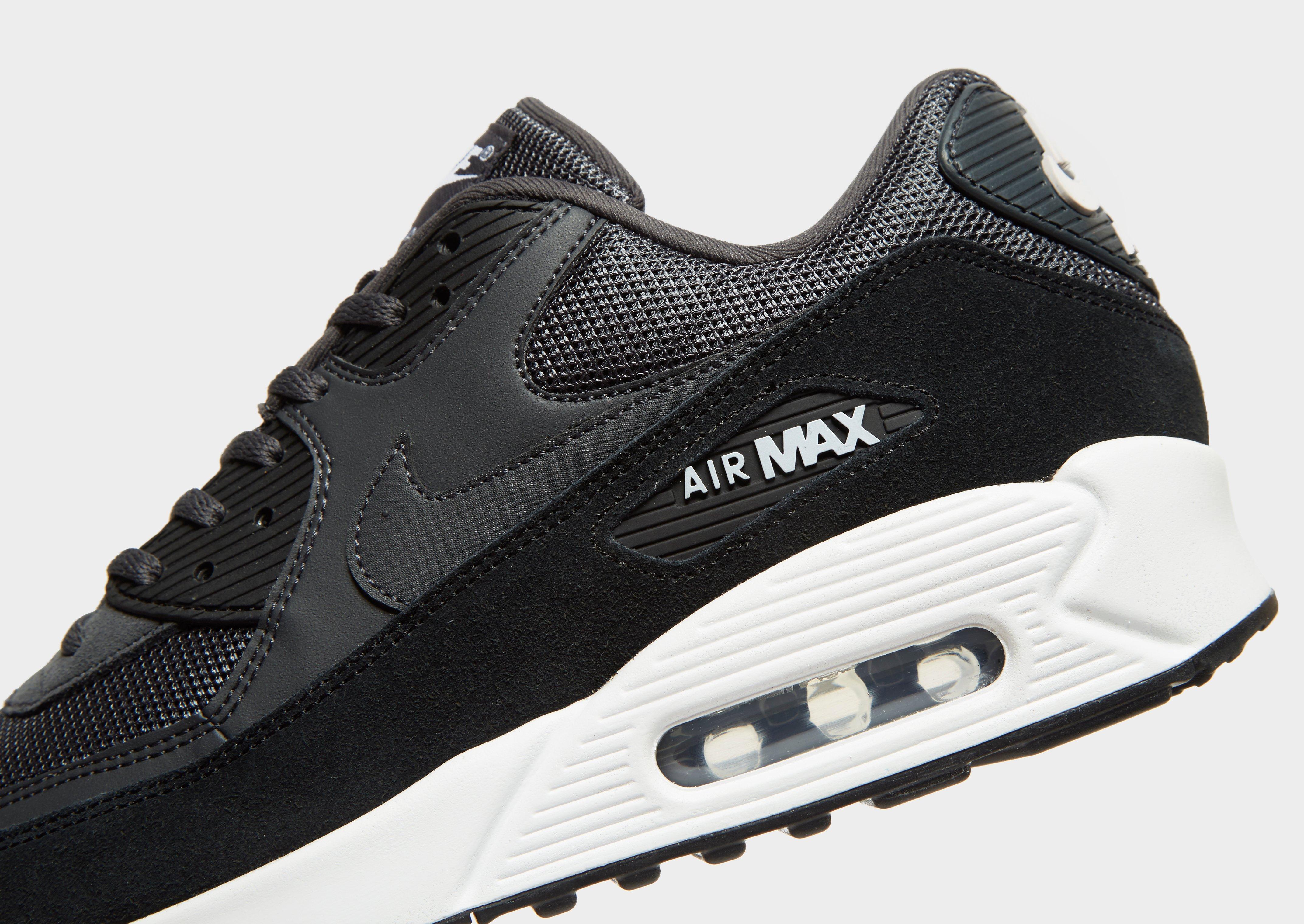 nike air max 90s black and white