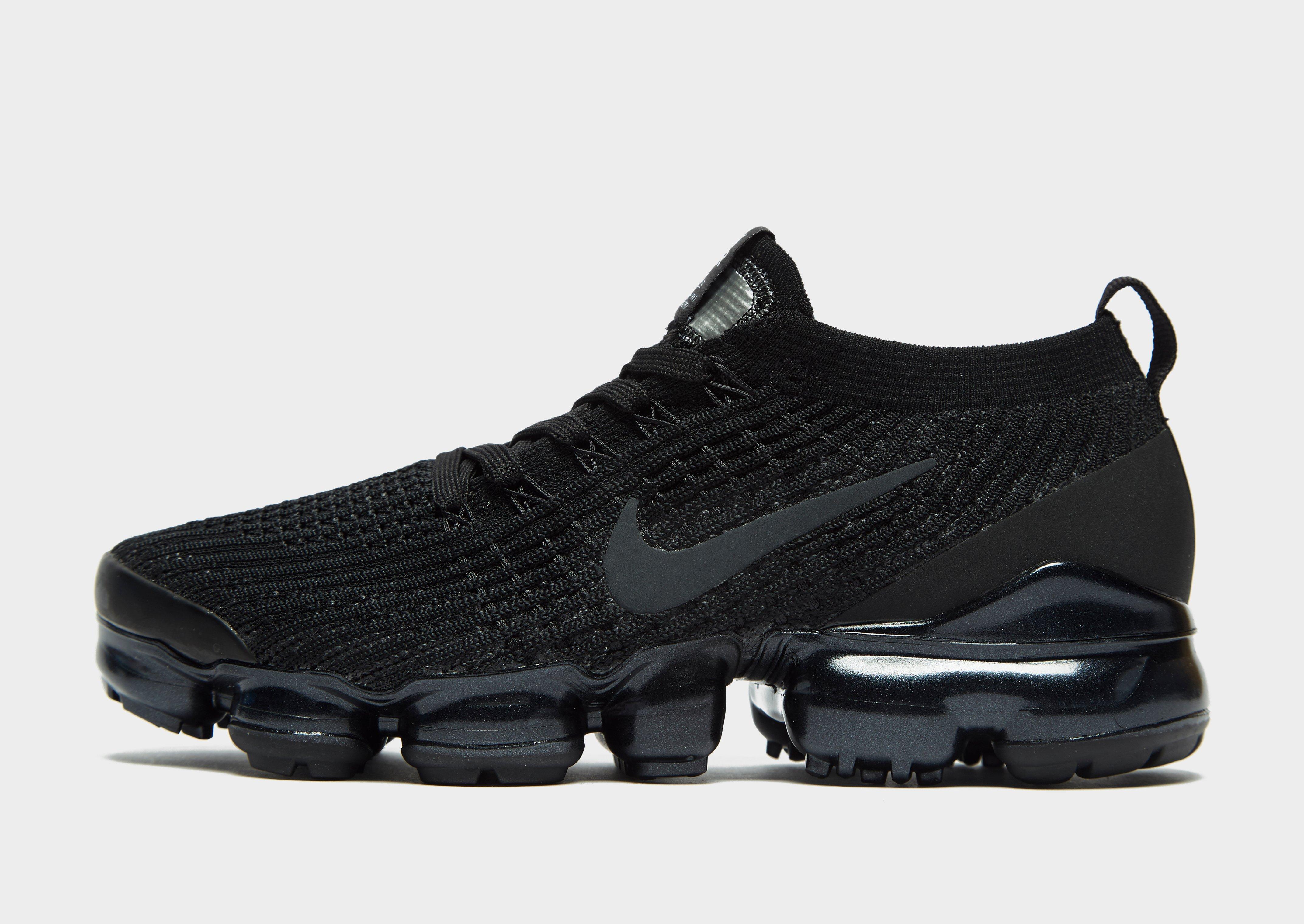 ladies black vapormax