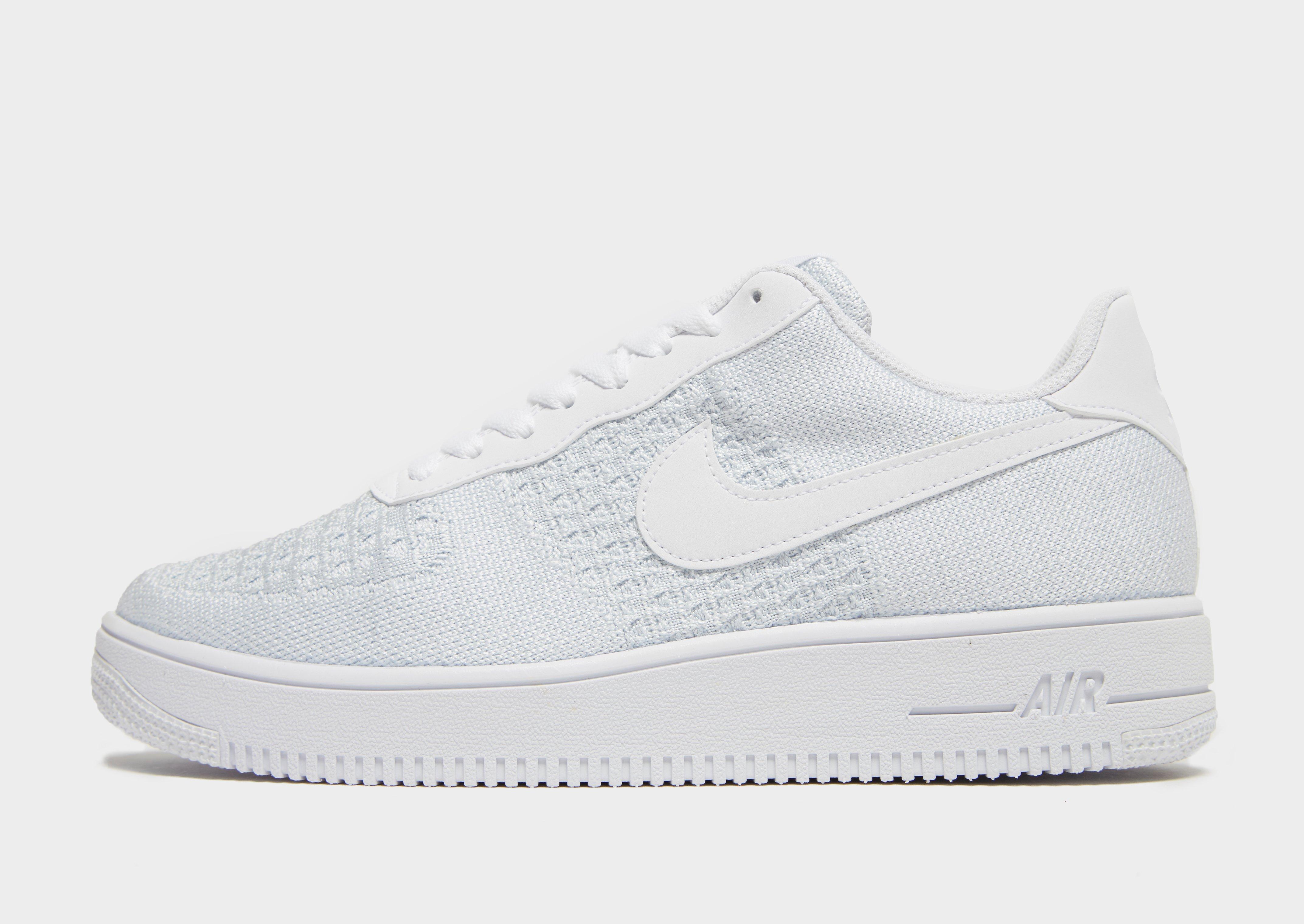 the white air force ones