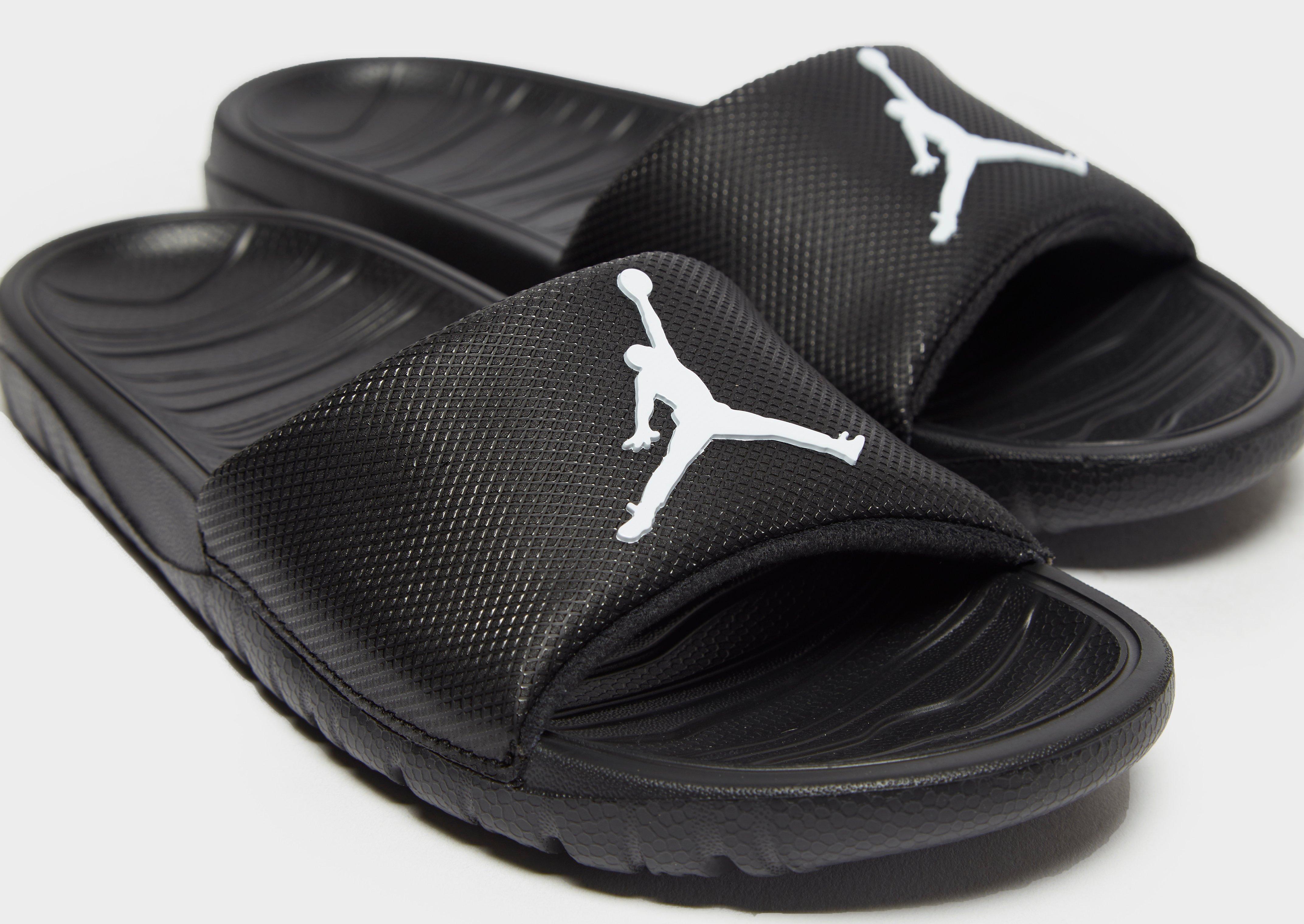 black jordan flip flops