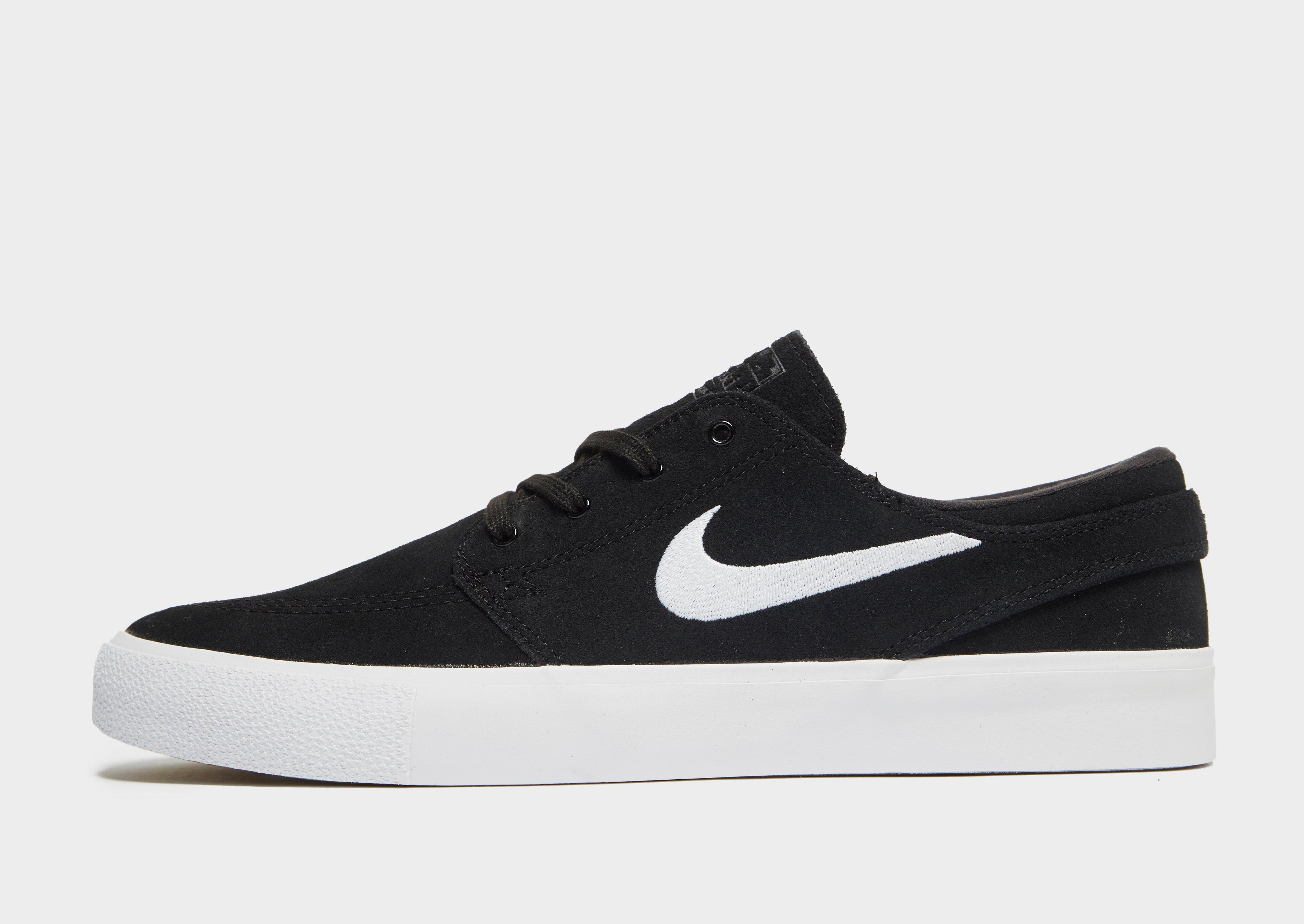 Compra Nike SB Zoom Janoski RM en Negro