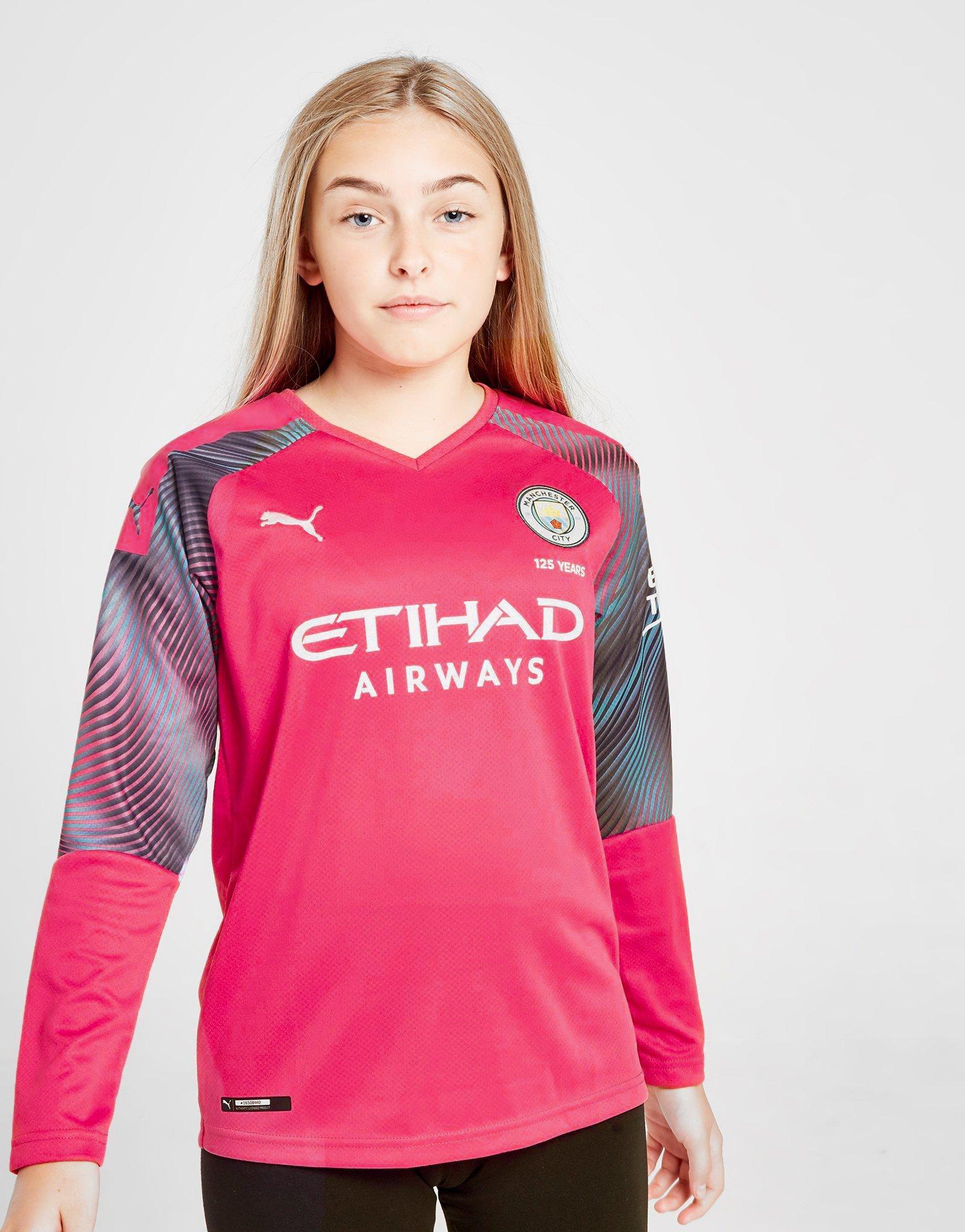 man city away kit junior