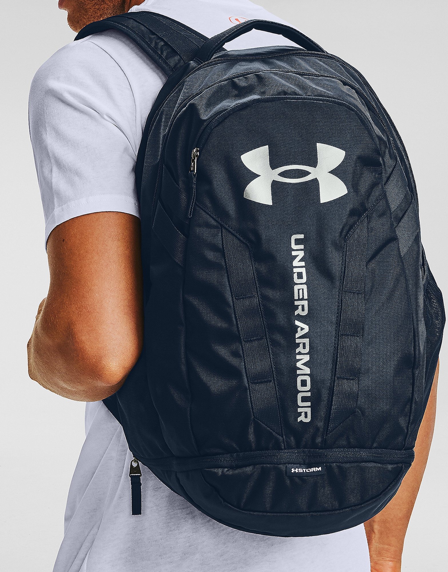 under armour ua hustle 5.0