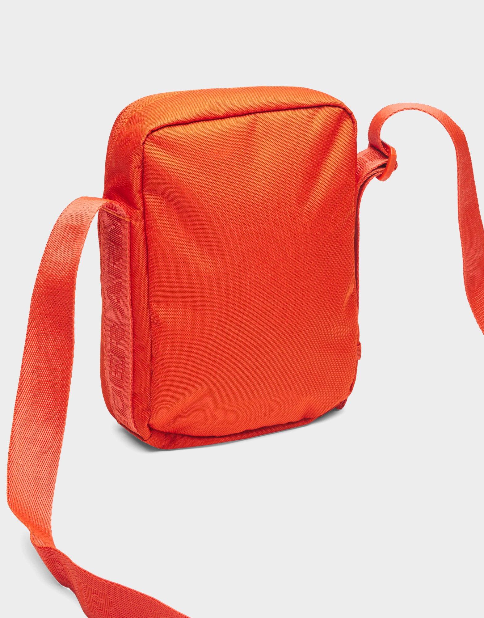 Under Armour Loudon Crossbody Tasche