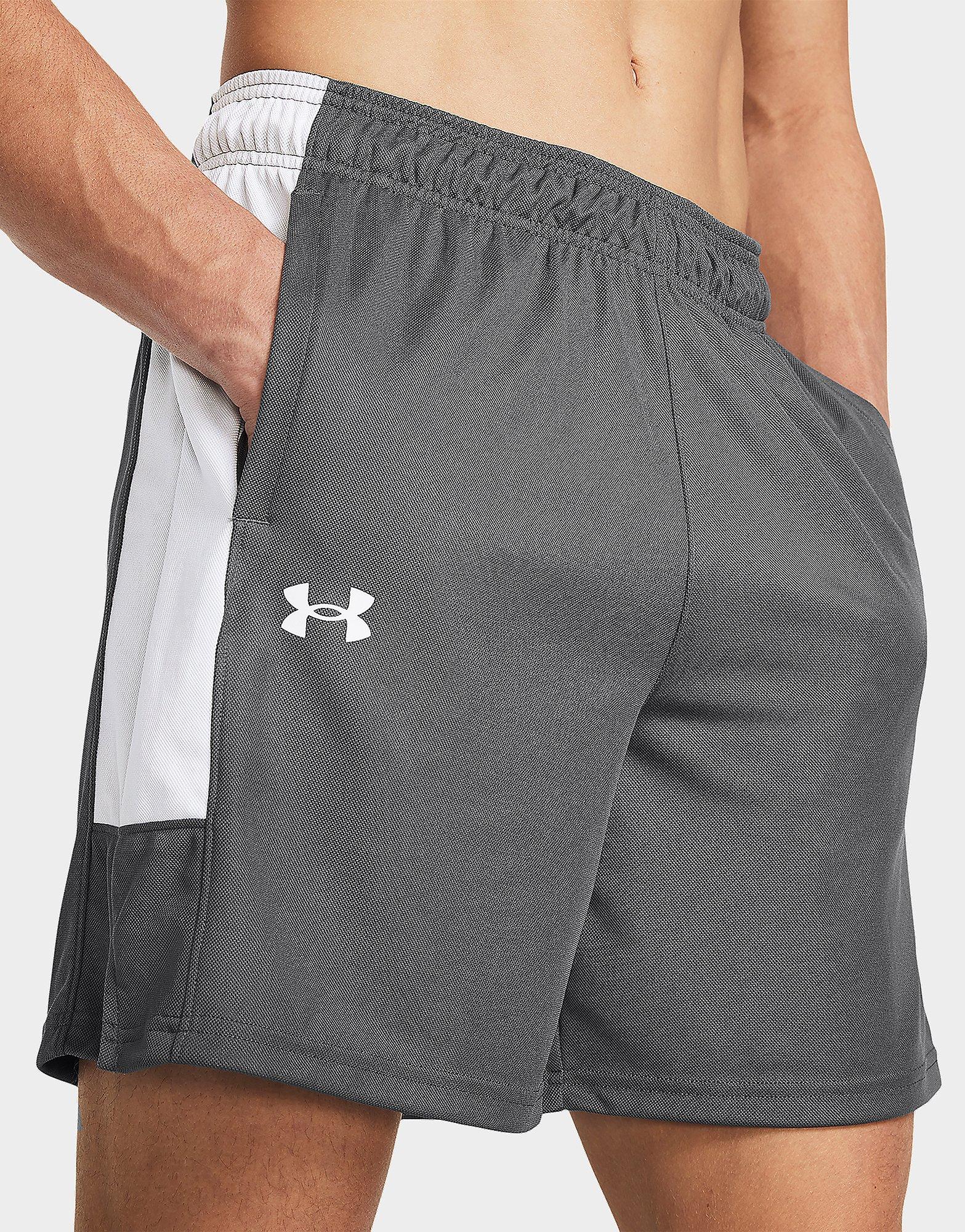 Under Armour Zone Shorts , 17,78 cm