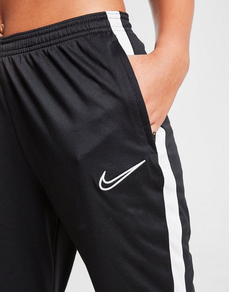 Acquista Nike Academy Pantaloni sportivi Donna in Nero | JD Sports