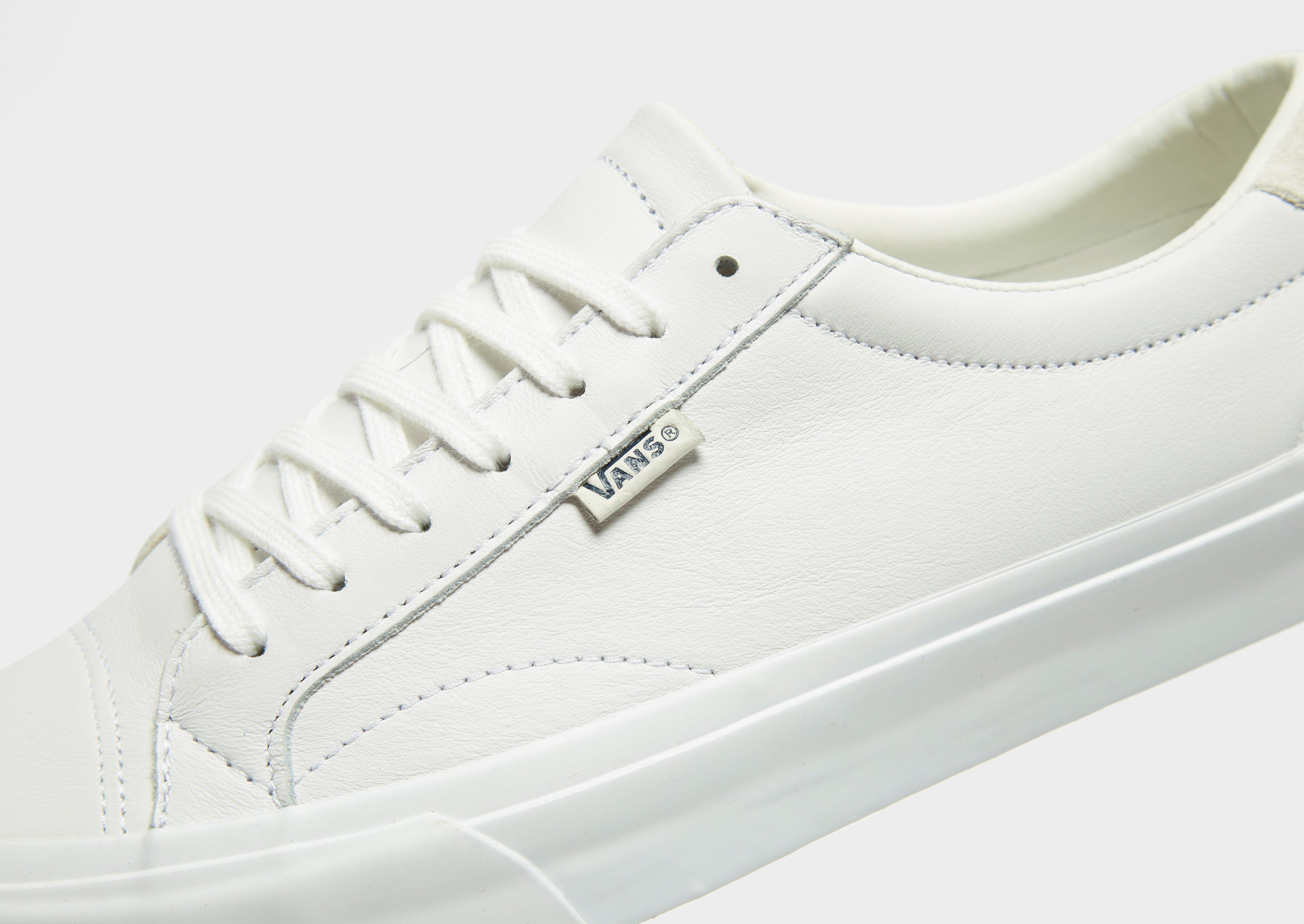 vans court leather white