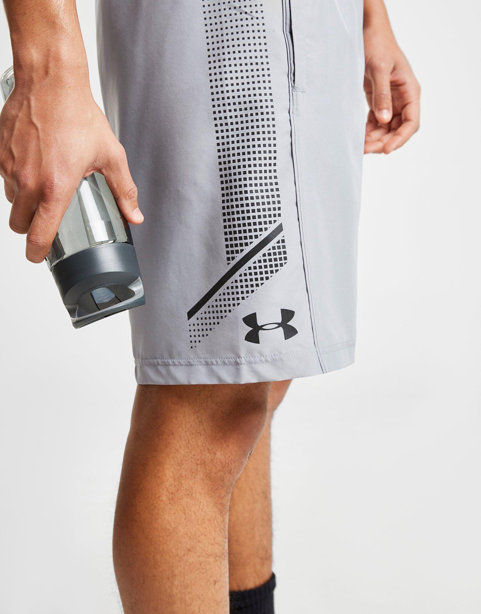 woven graphic short