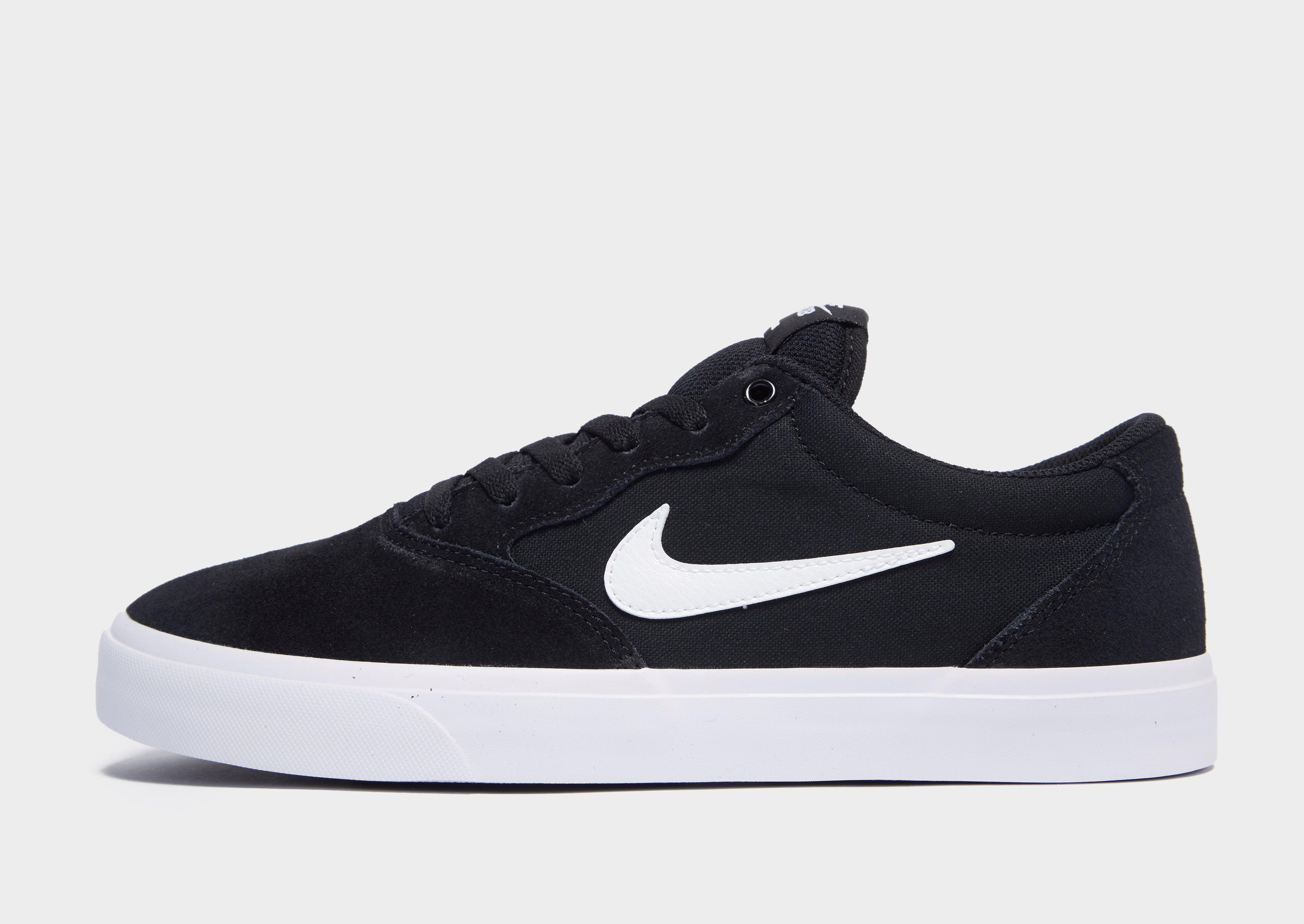 nike sb chron canvas and suede trainer in black
