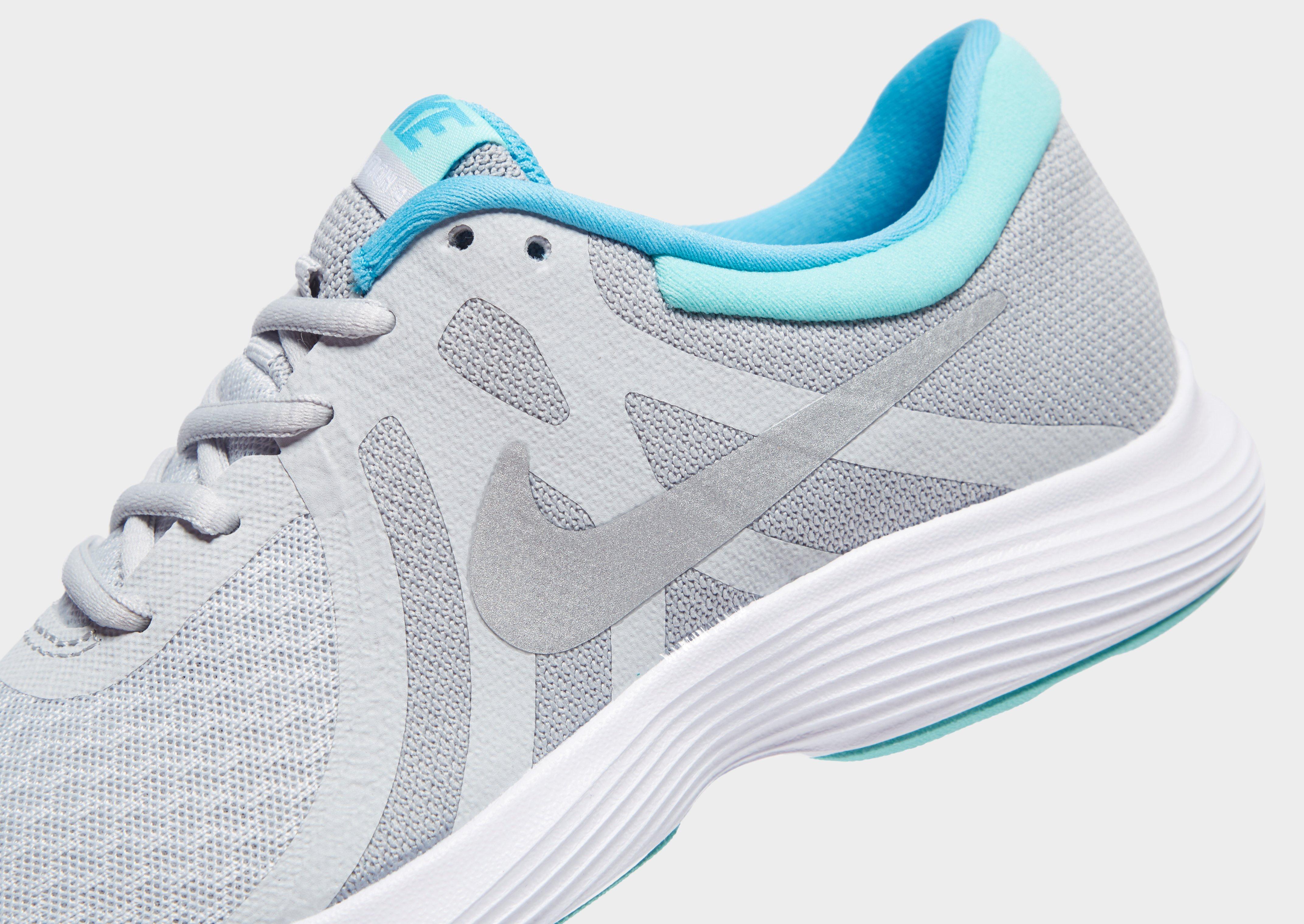 clearance womens brooks running shoes