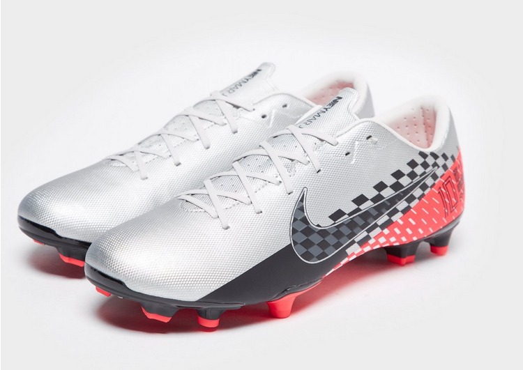 Nike Mercurial Vapor X Review Football Boots SoccerBible