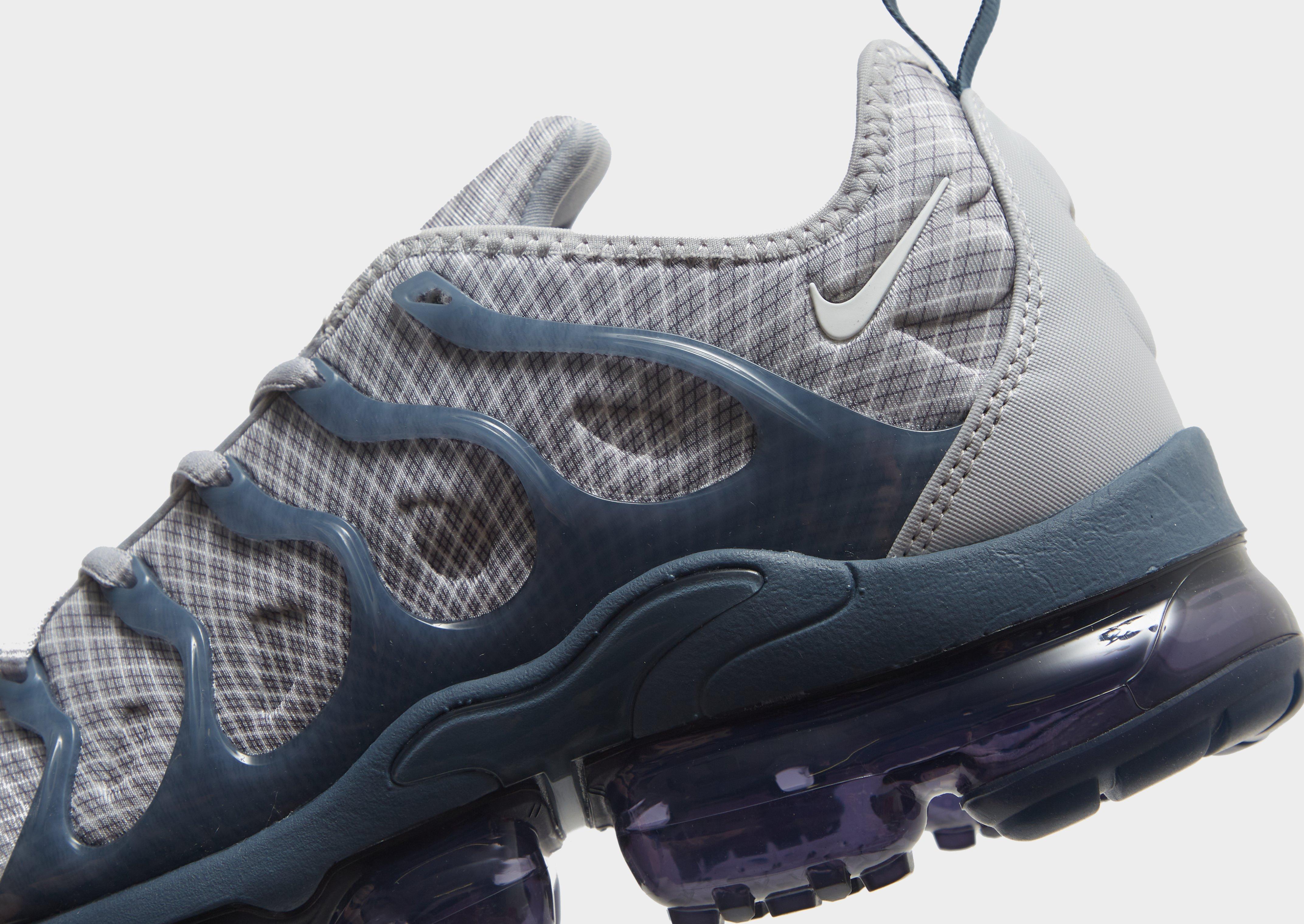 Men's nike air vapormax plus running shoes grey sale