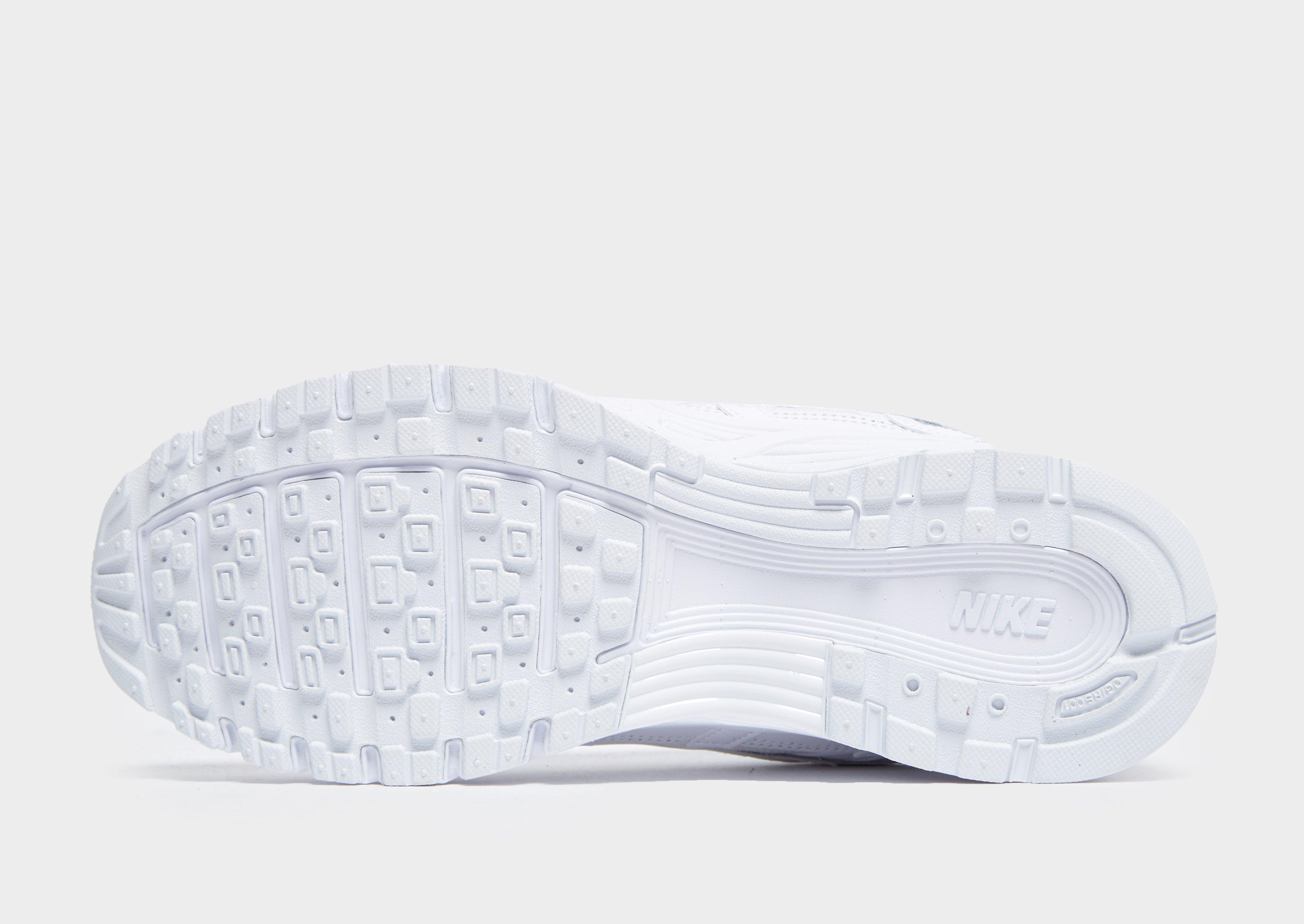 Nike P-6000