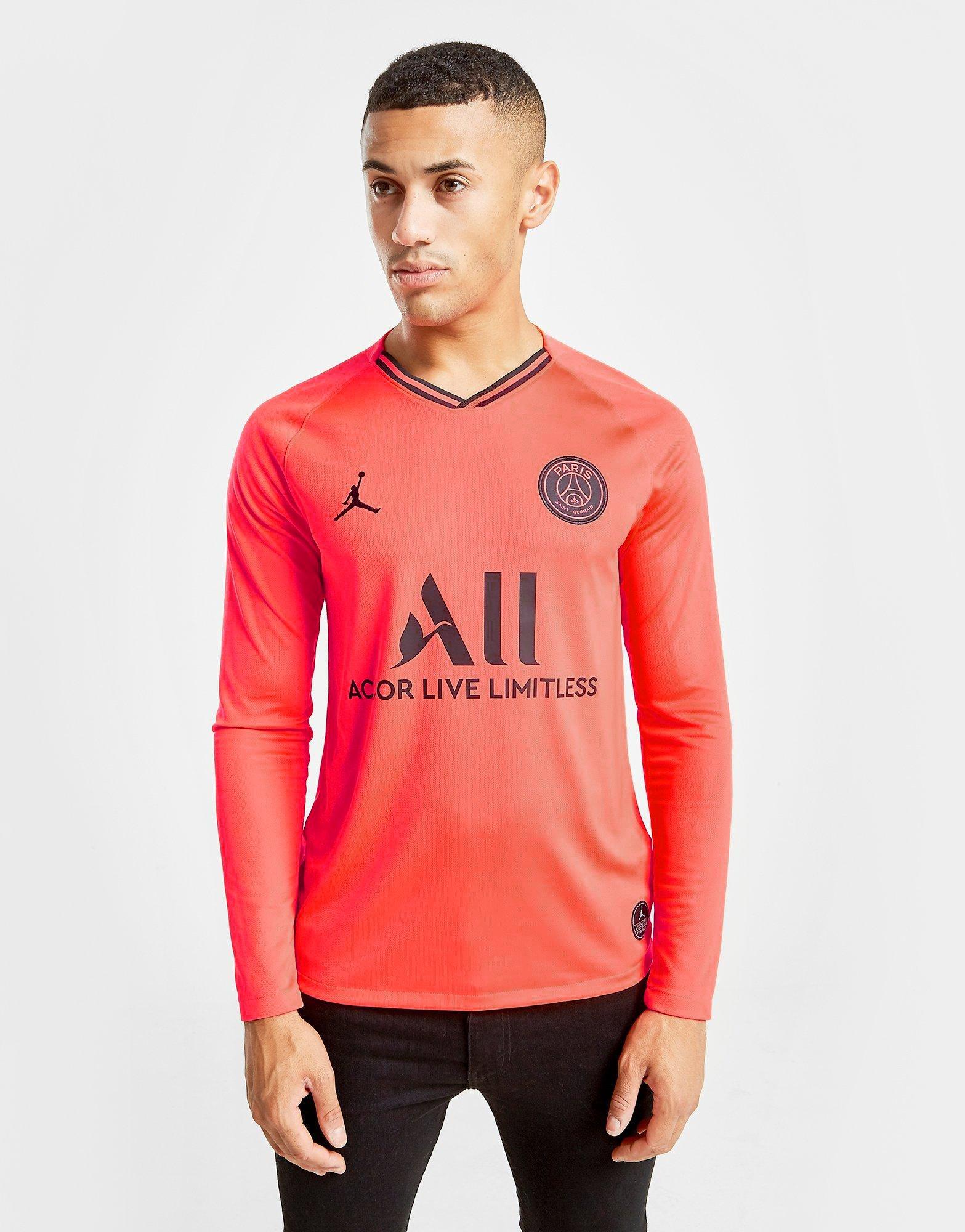 red jordan psg jersey