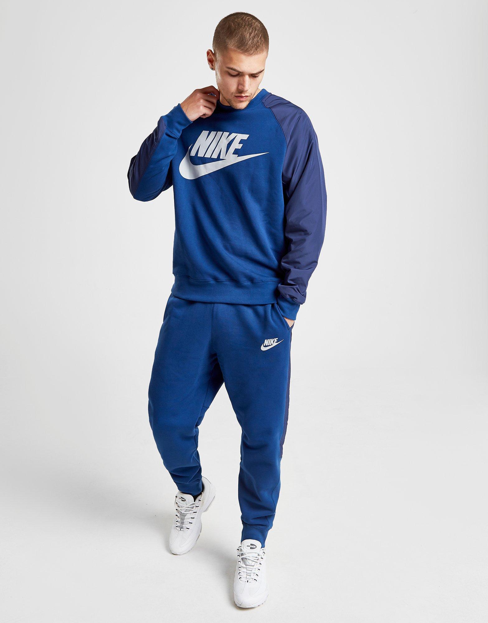 nike tracksuit crew neck