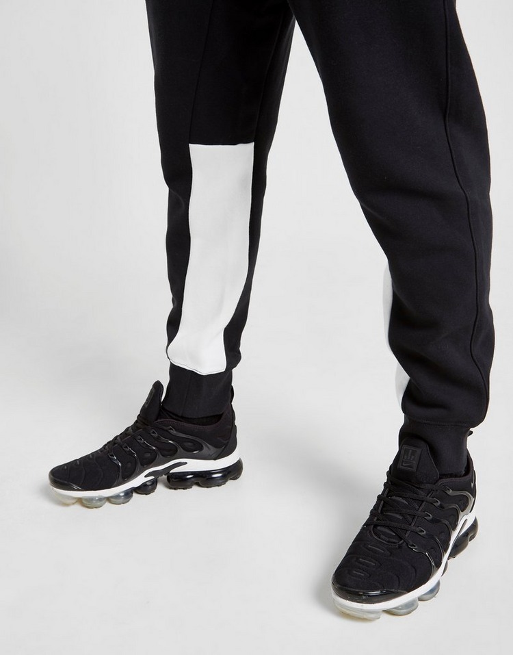 Download Nike Chariot Fleece Tracksuit | JD Sports