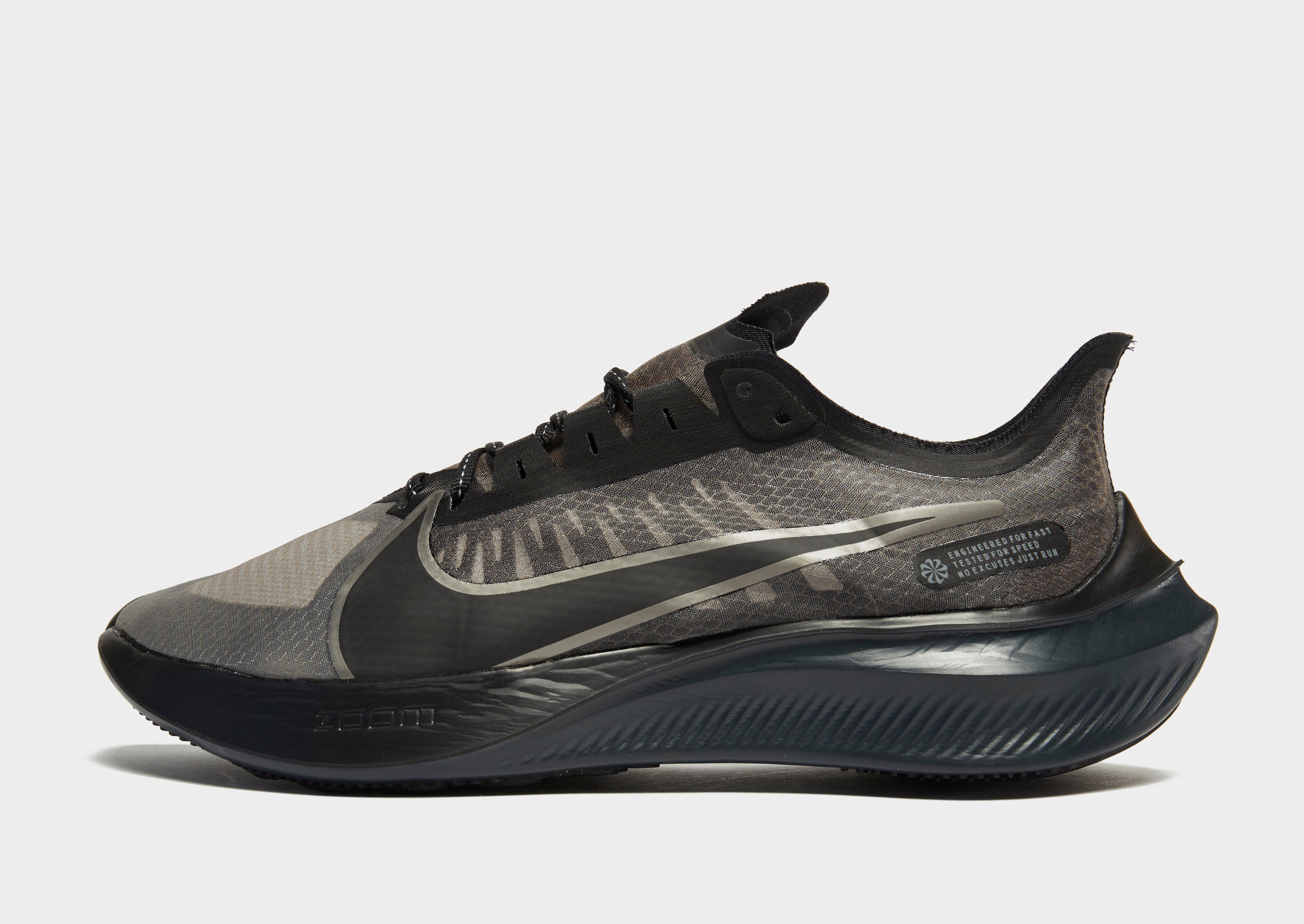 nike zoom gravity black