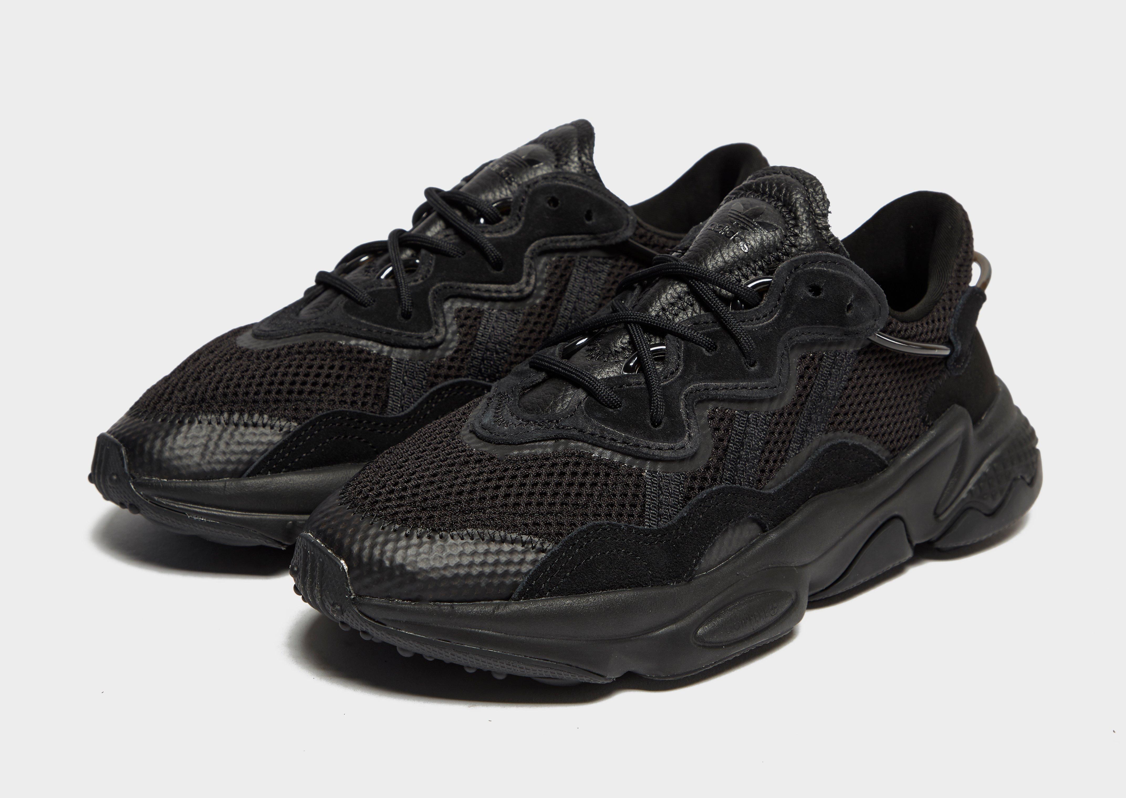 adidas ozweego junior black